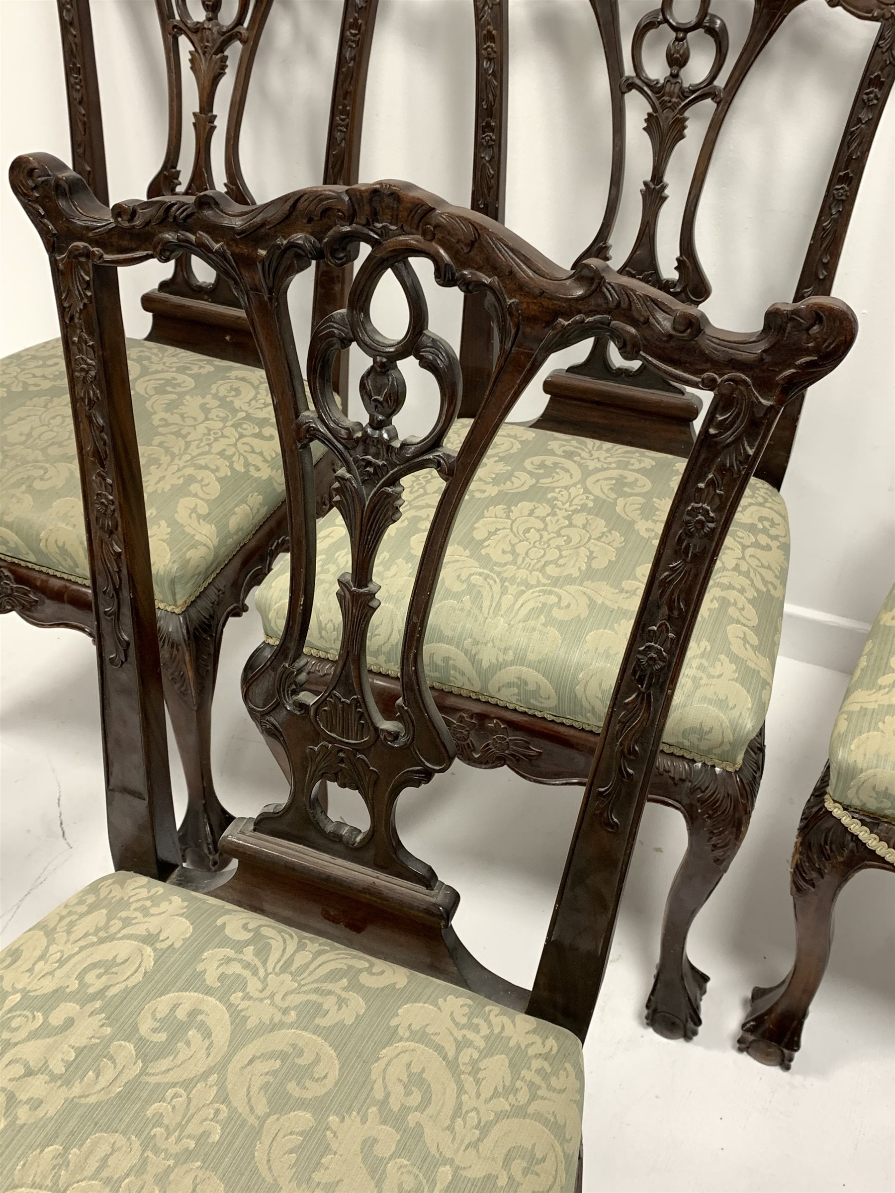Late 20th century Chippendale design set six dining chairs, pierced and carved splat. the uprights a - Image 3 of 3