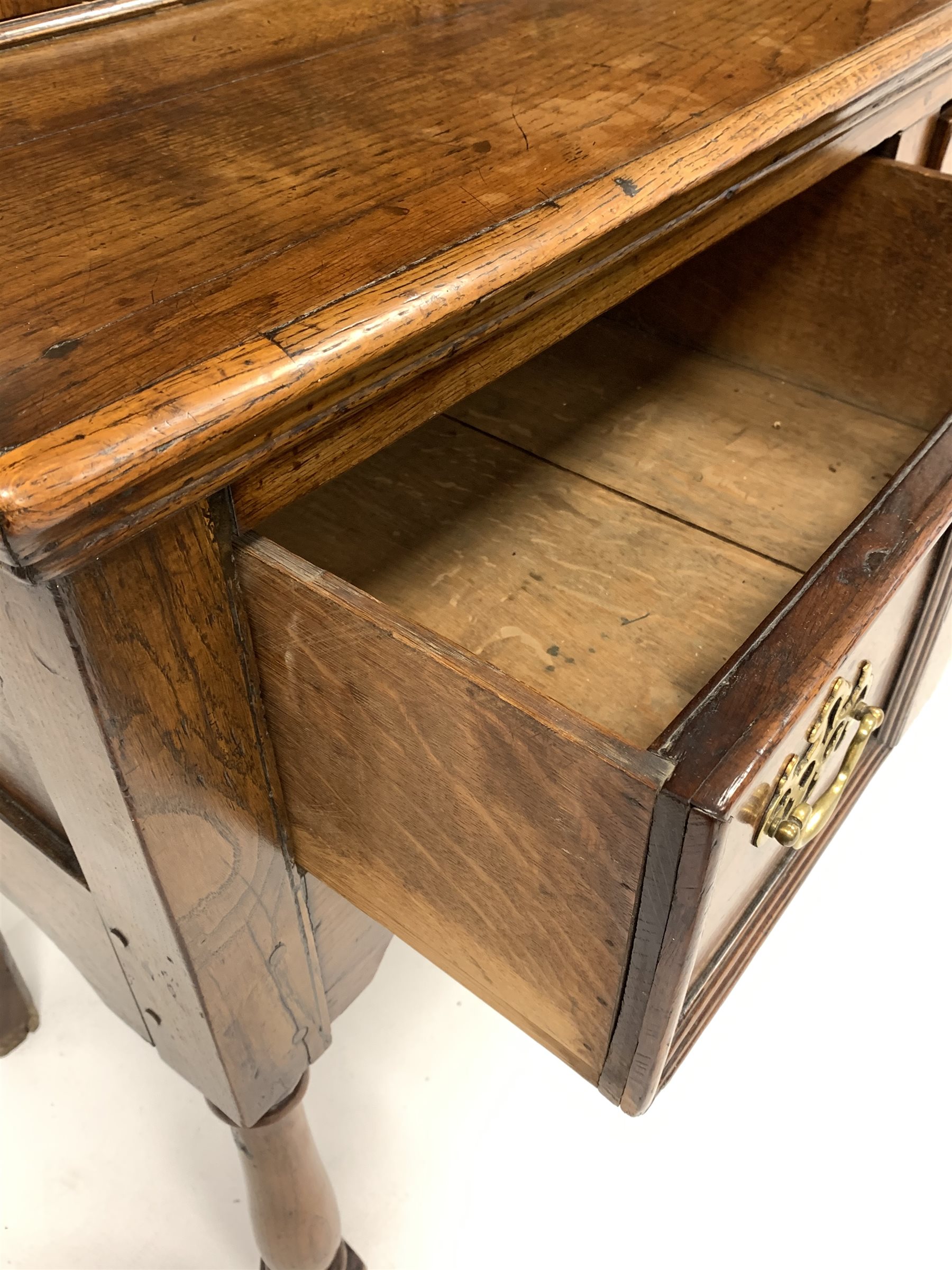 George III oak dresser, dentil cornice over open shelves and cupboards, three drawers under, raised - Image 4 of 8