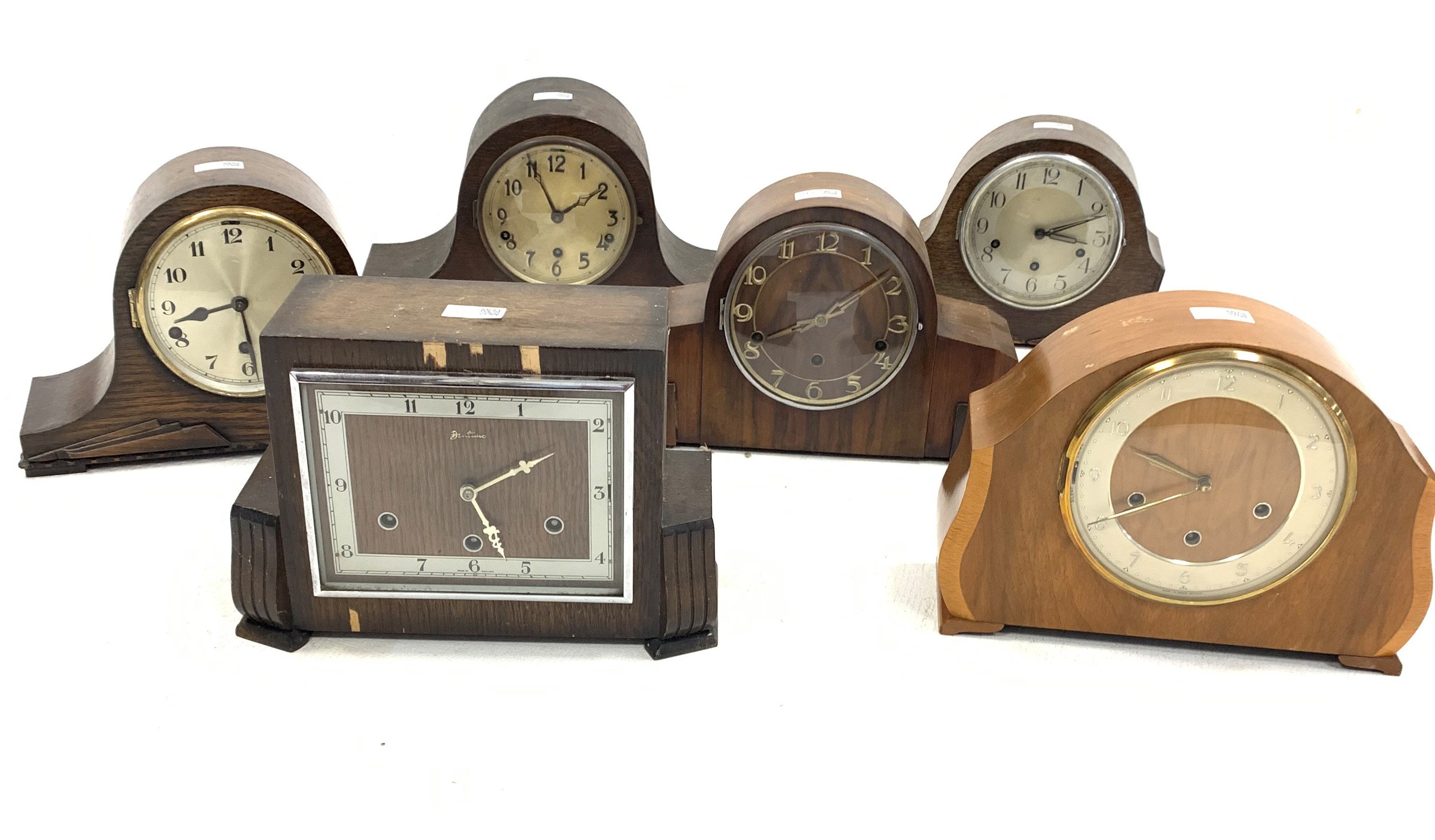 Early 20th century 'Bentimo' Art Deco mantle clock in oak veneered case, silvered chapter dial with