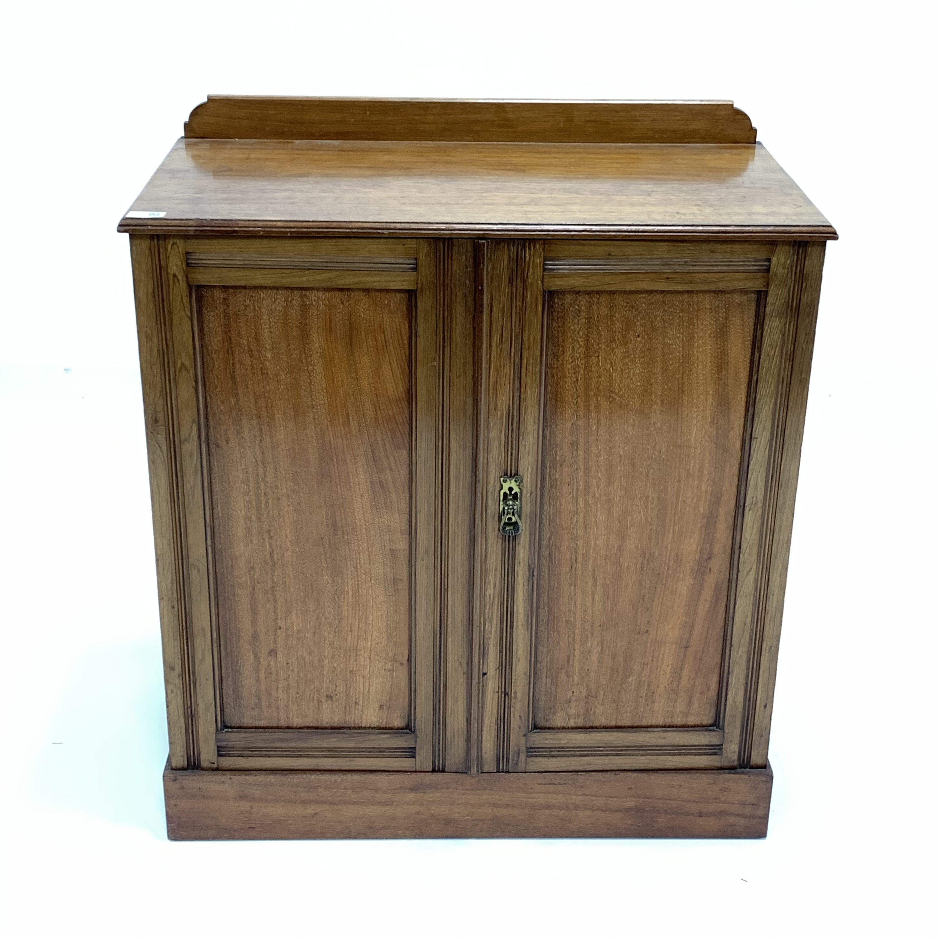 Early 20th century mahogany two door cupboard, with raised back and two fixed shelves, skirted base, - Image 2 of 4