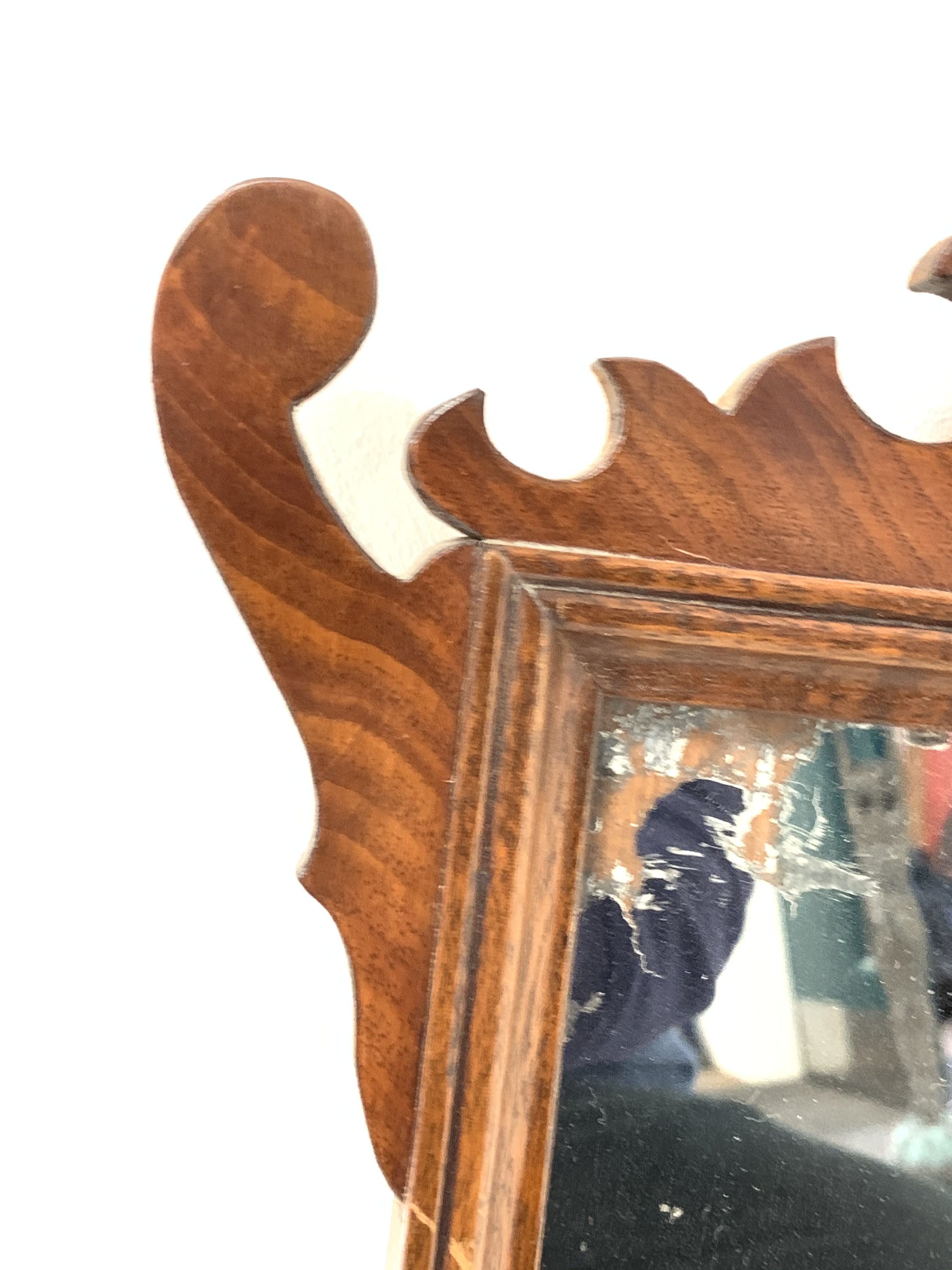 Edwardian burr walnut framed wall hanging mirror with decorative pediment and apron, (66cm x 38cm) t - Image 3 of 3