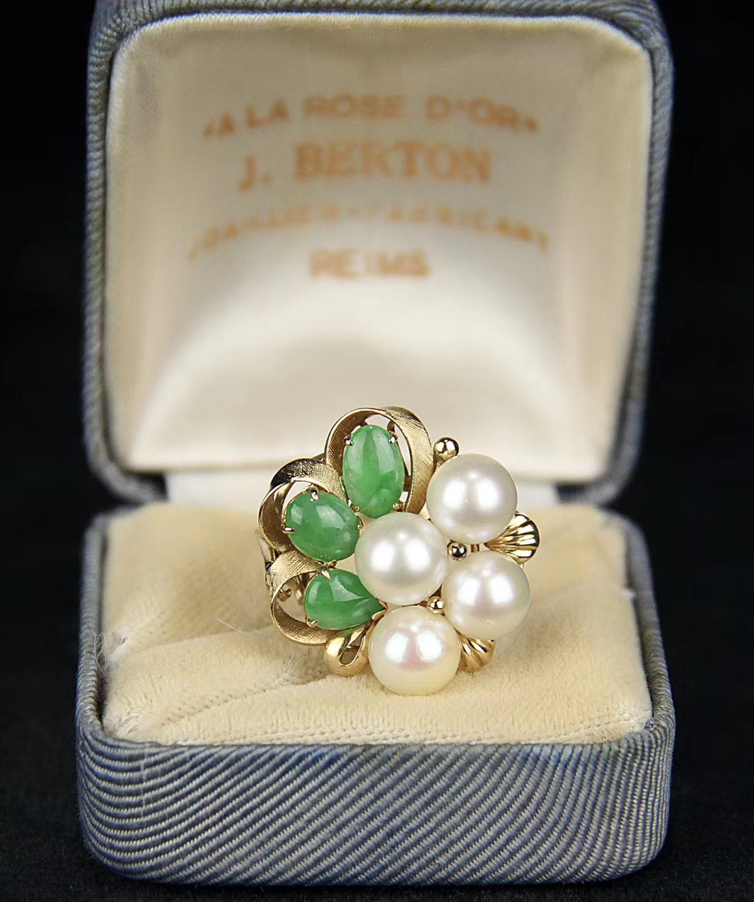 Jadeite and Pearl Ring - Image 6 of 6