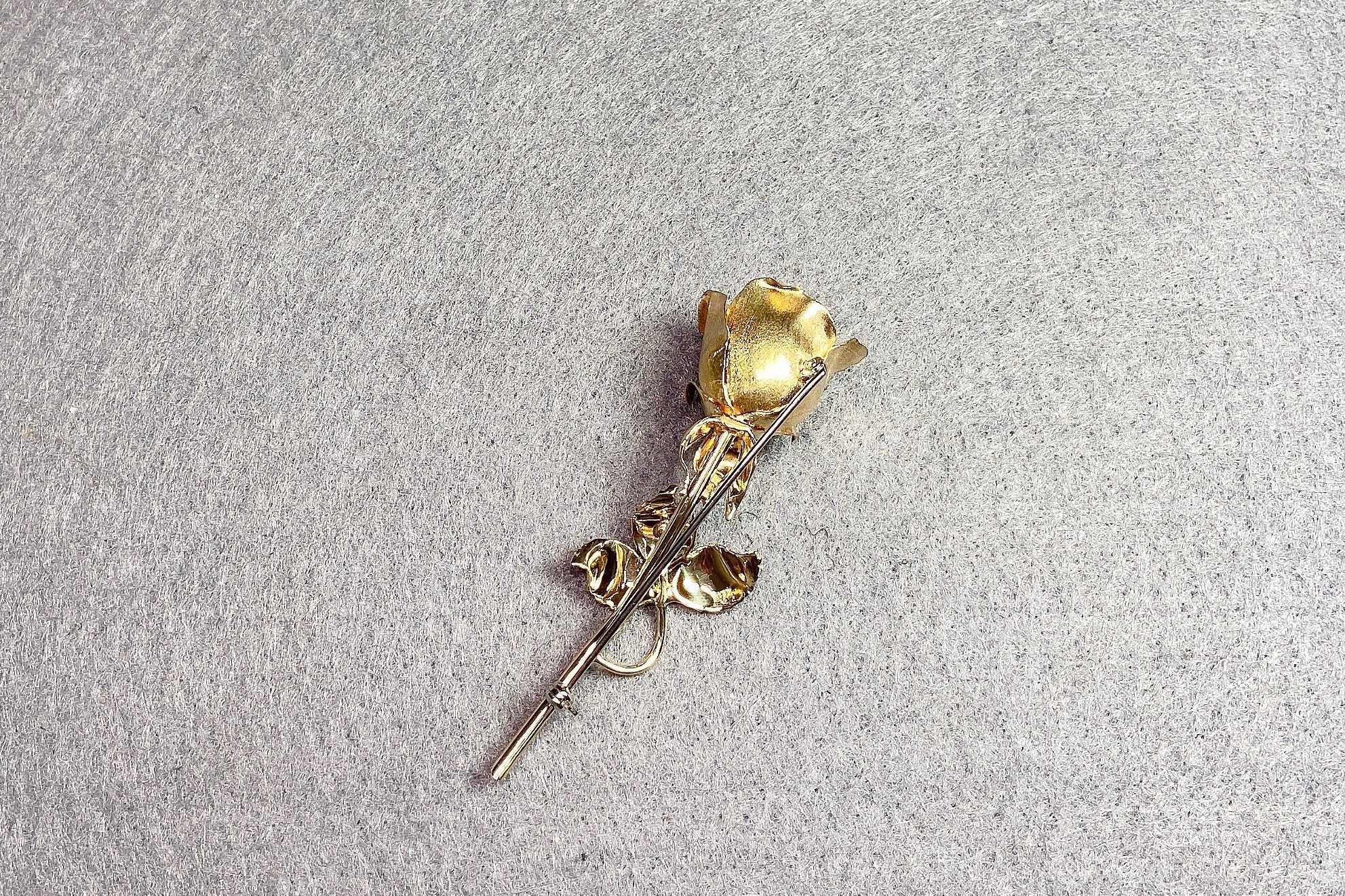 Gold Rose Brooch, 1940s - Image 3 of 4