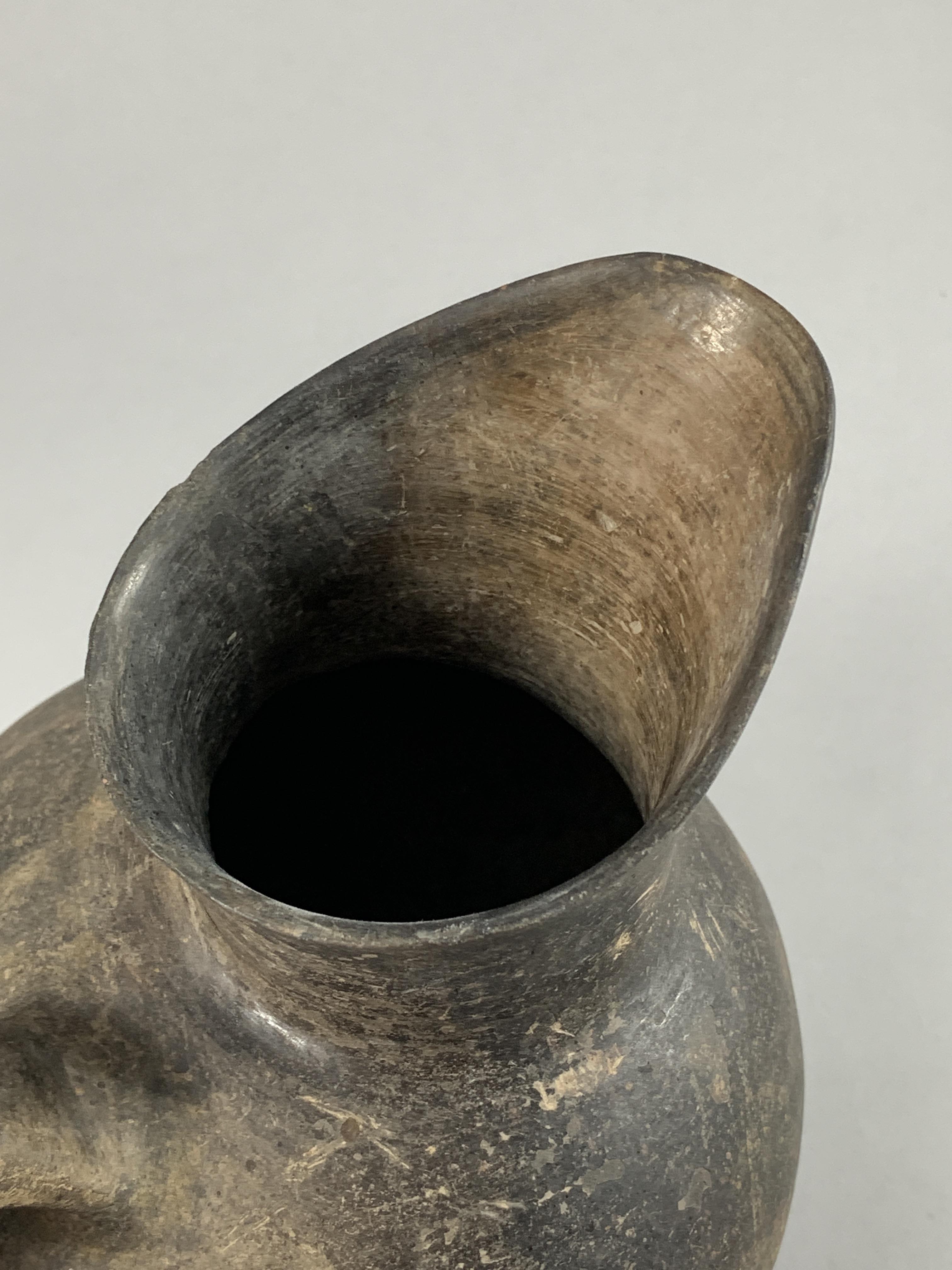 A Tripod Pottery Vessel, Liangzhu Culture (3300-2200 Bc) - Image 5 of 15