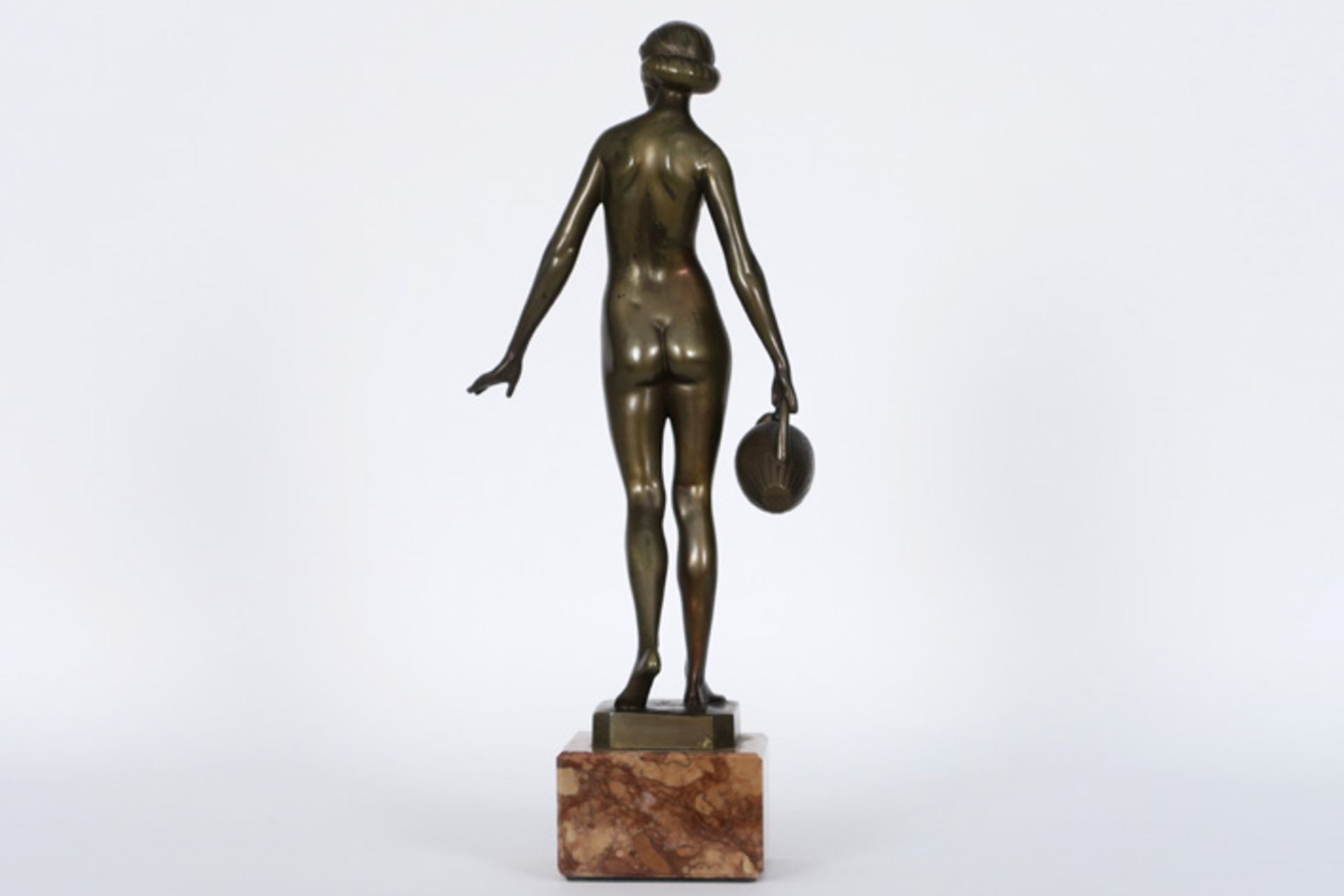 SCHMIDT- HOFER OTTO (1873 - 1925) sculptuur in brons : "Waterdraagster" - hoogte : [...] - Bild 3 aus 4