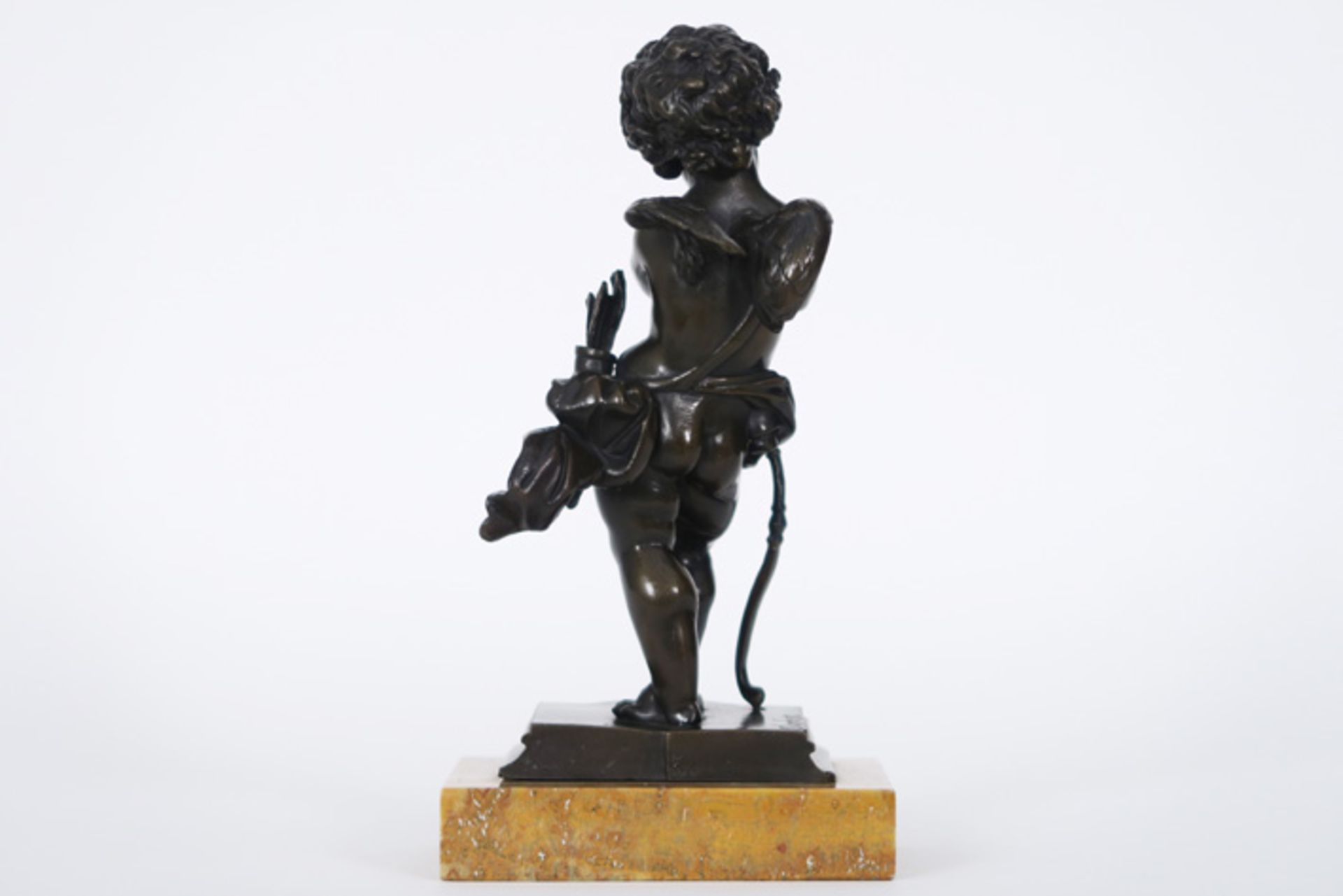 CLODION (1738 - 1814) kleine antieke sculptuur in brons : "Amor met boog" - hoogte [...] - Bild 3 aus 5