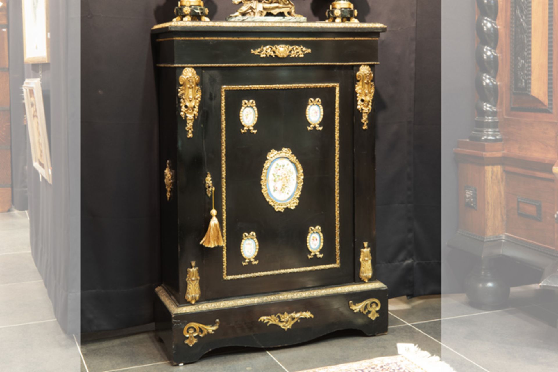 FRANKRIJK - ca 1850/70 barok Napoleon III-meubel in 'Boulle' met ebbenhout (op [...]