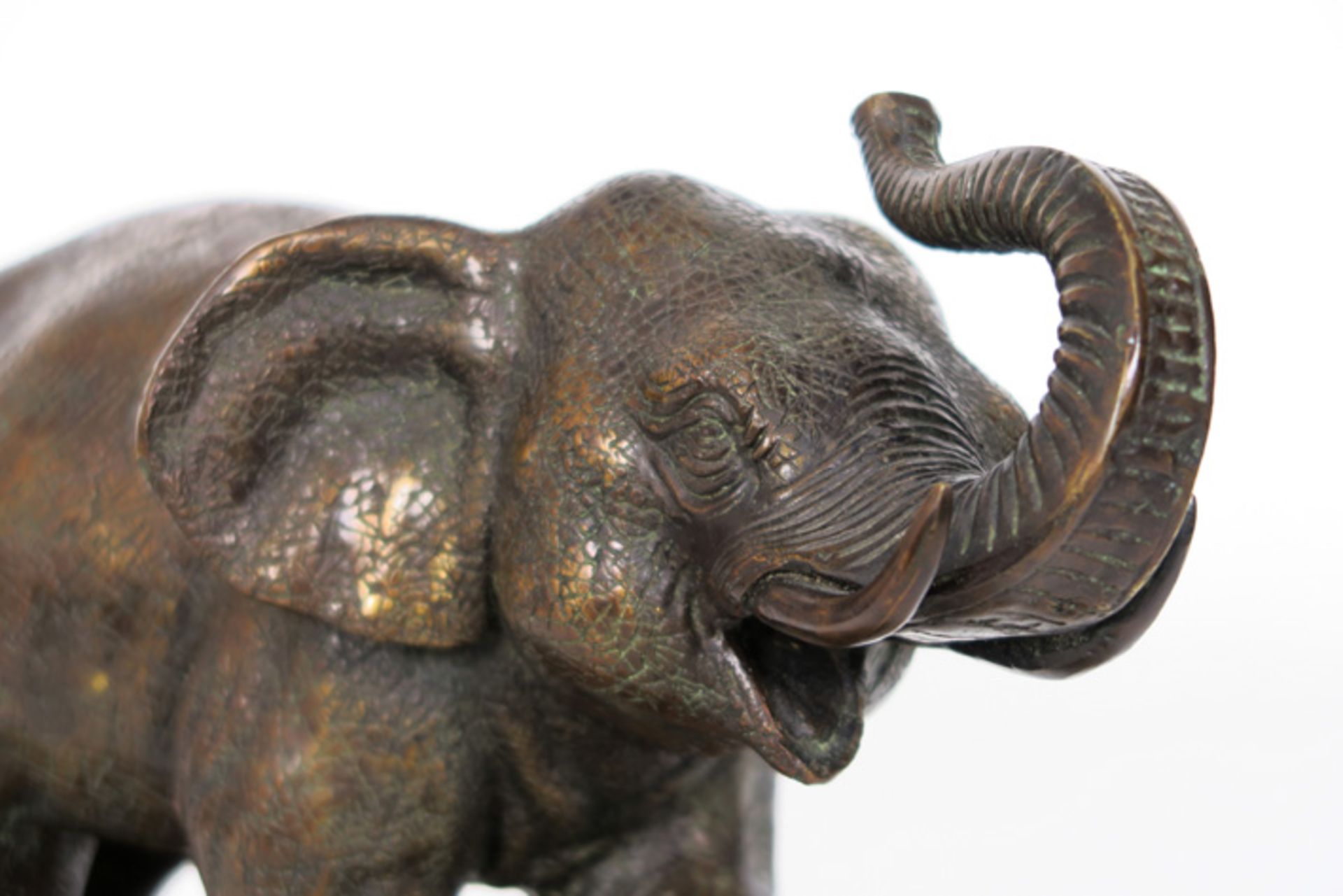 Mooie gestileerde Art Deco-sculptuur in brons : "Olifant" - op een sokkel in [...] - Bild 5 aus 5