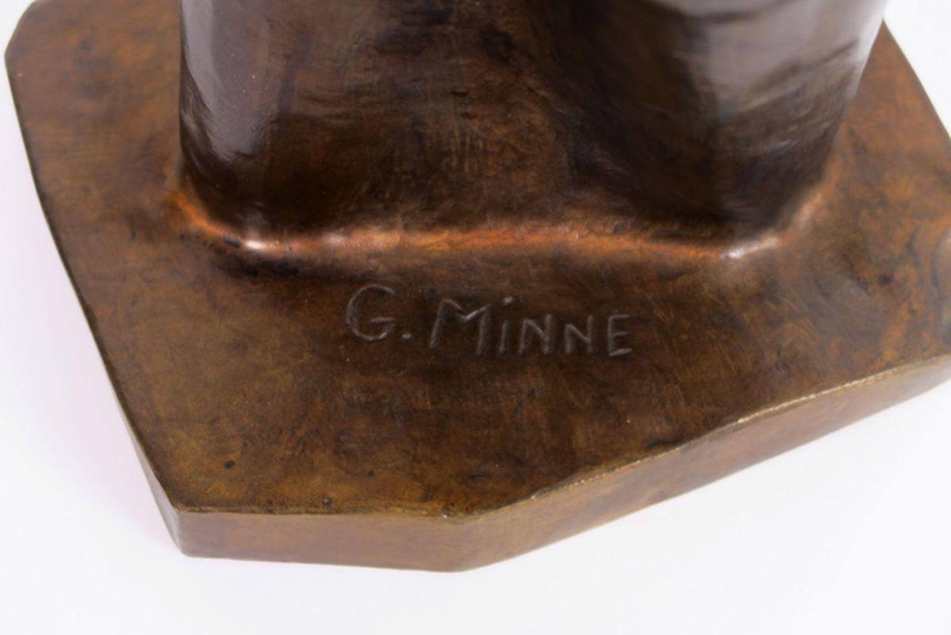MINNE GEORGE (1866 - 1941) sculptuur in brons met een mooie typisch diep groenzwarte [...] - Bild 9 aus 9