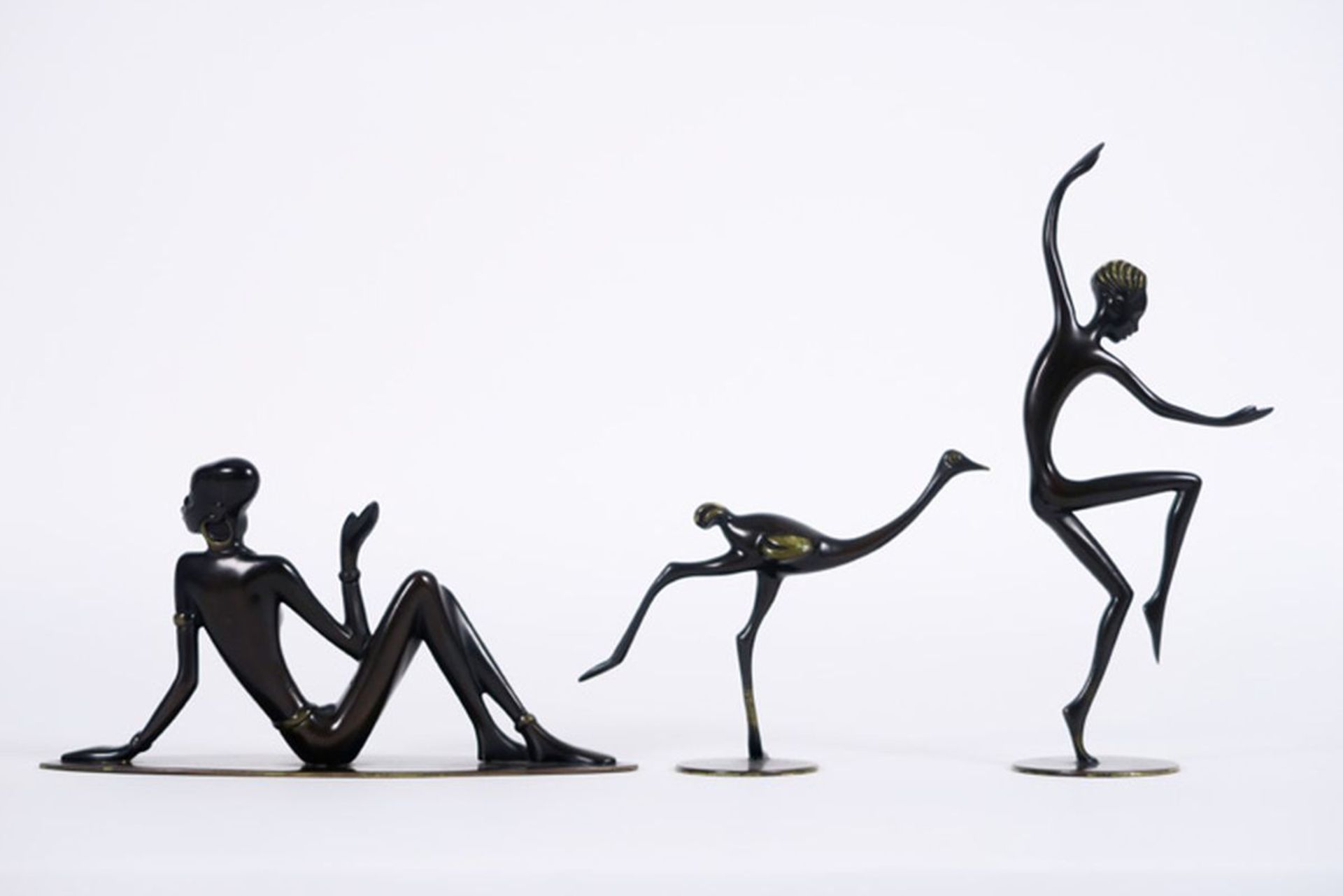 ROHAC RICHARD (1906 - 1965) drie kleine sculpturen met afrikanistisch thema : [...] - Bild 2 aus 2