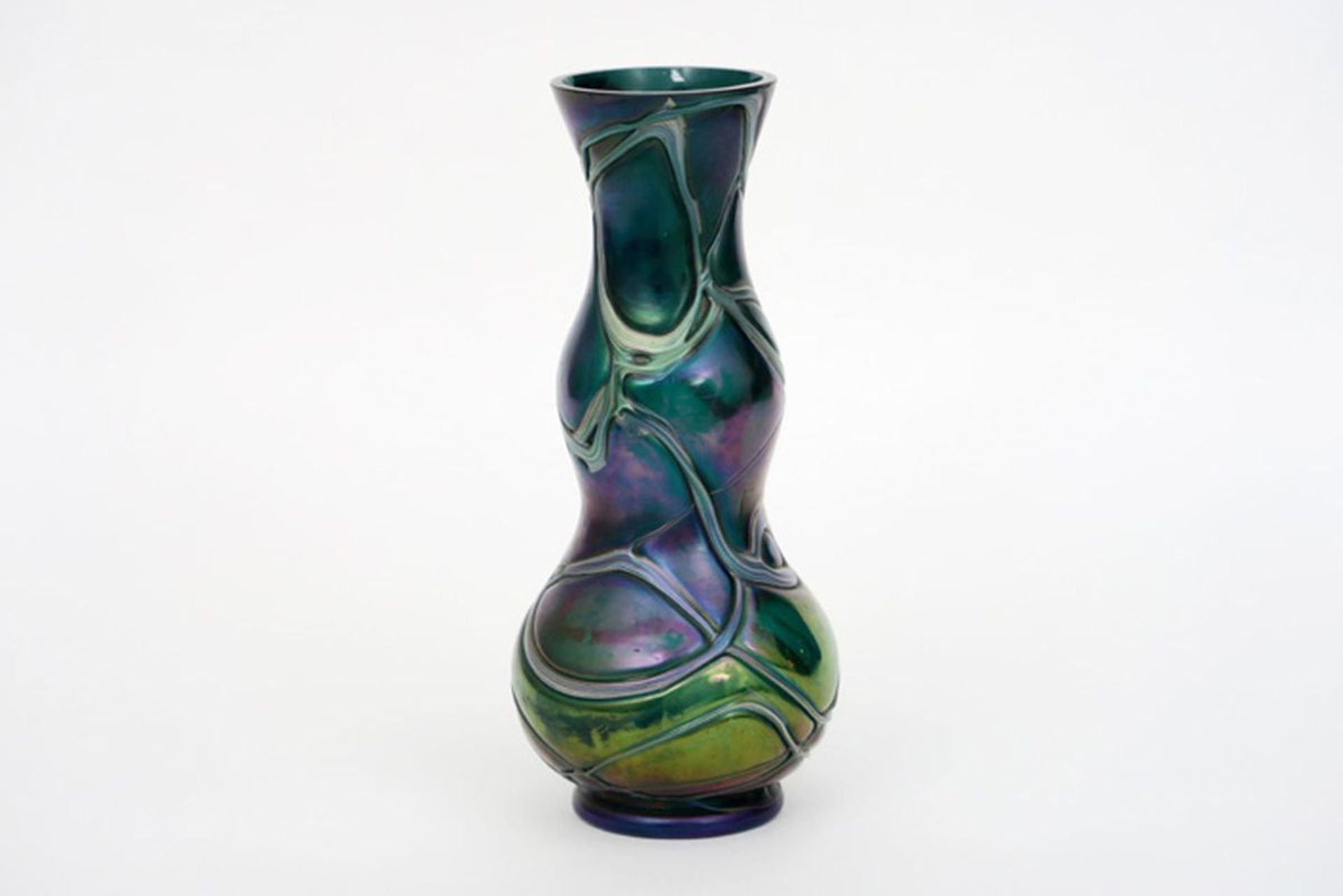 PALLME-KÖNIG - ca 1900 Art Nouveau-vaas in glas met groene basiskleur, paarse [...] - Bild 2 aus 4