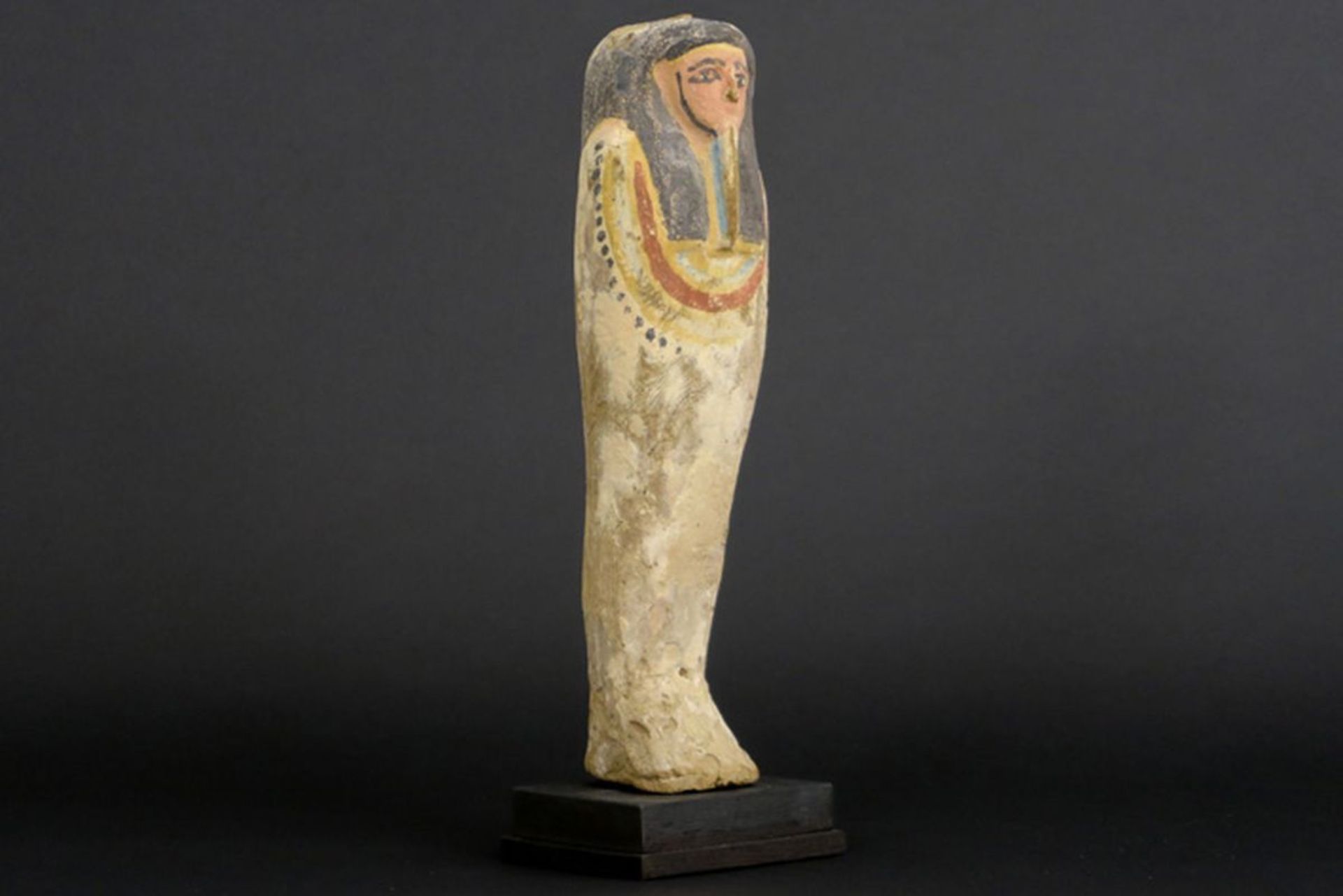 OUDE EGYPTE - LATE PERIODE - ca 700 tot 300BC sculptuur in hout met restanten van [...] - Bild 2 aus 5