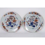 pair of 18th Cent. Chinese plates in porcelain with Imari decor with garden view - [...]