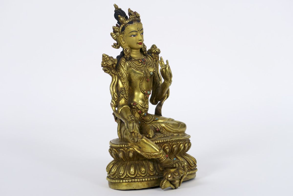 antique Tibetan or Nepalese "Tara" sculpture in bronze with polychromed face and with [...] - Image 2 of 4