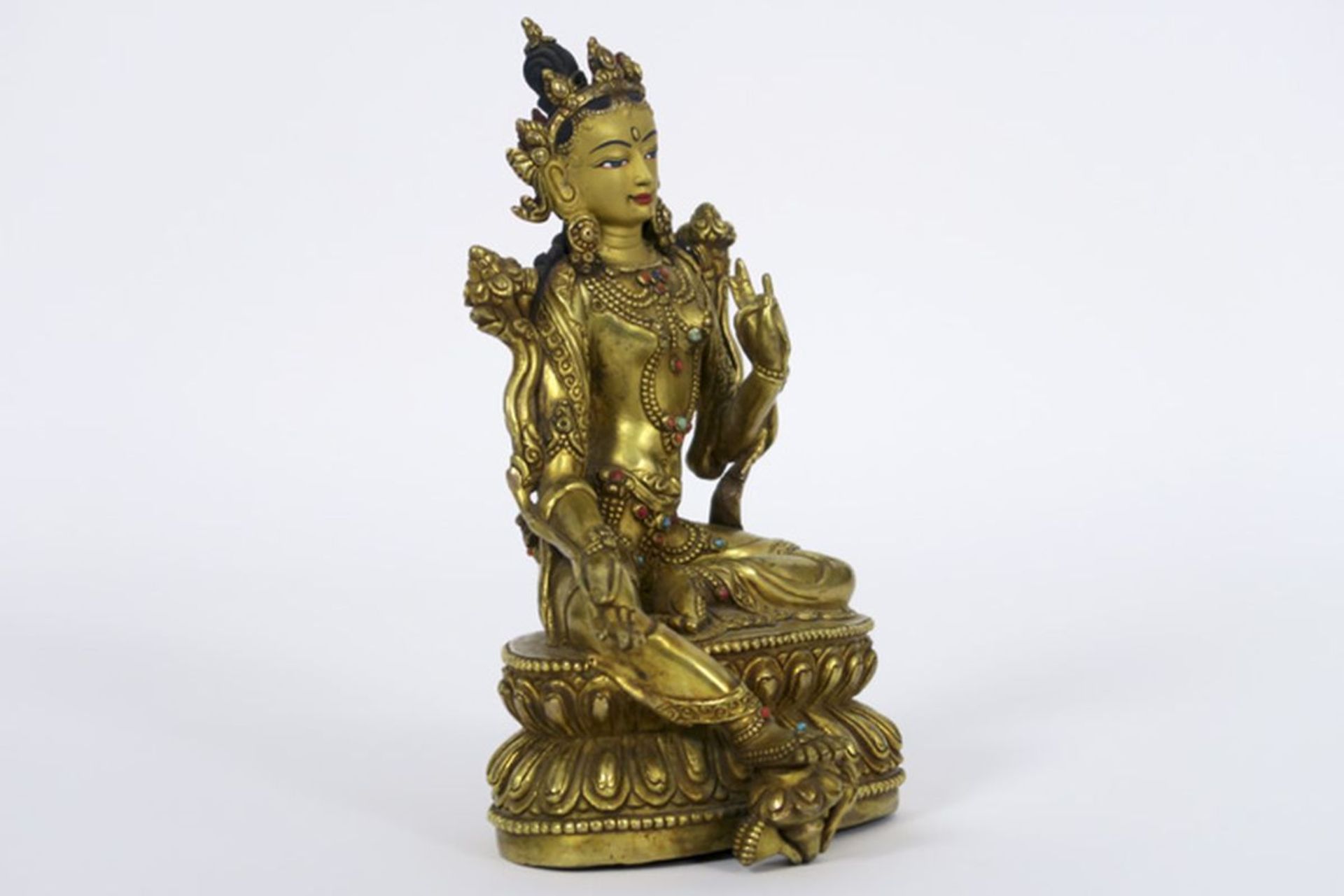 antique Tibetan or Nepalese "Tara" sculpture in bronze with polychromed face and with [...] - Bild 2 aus 4