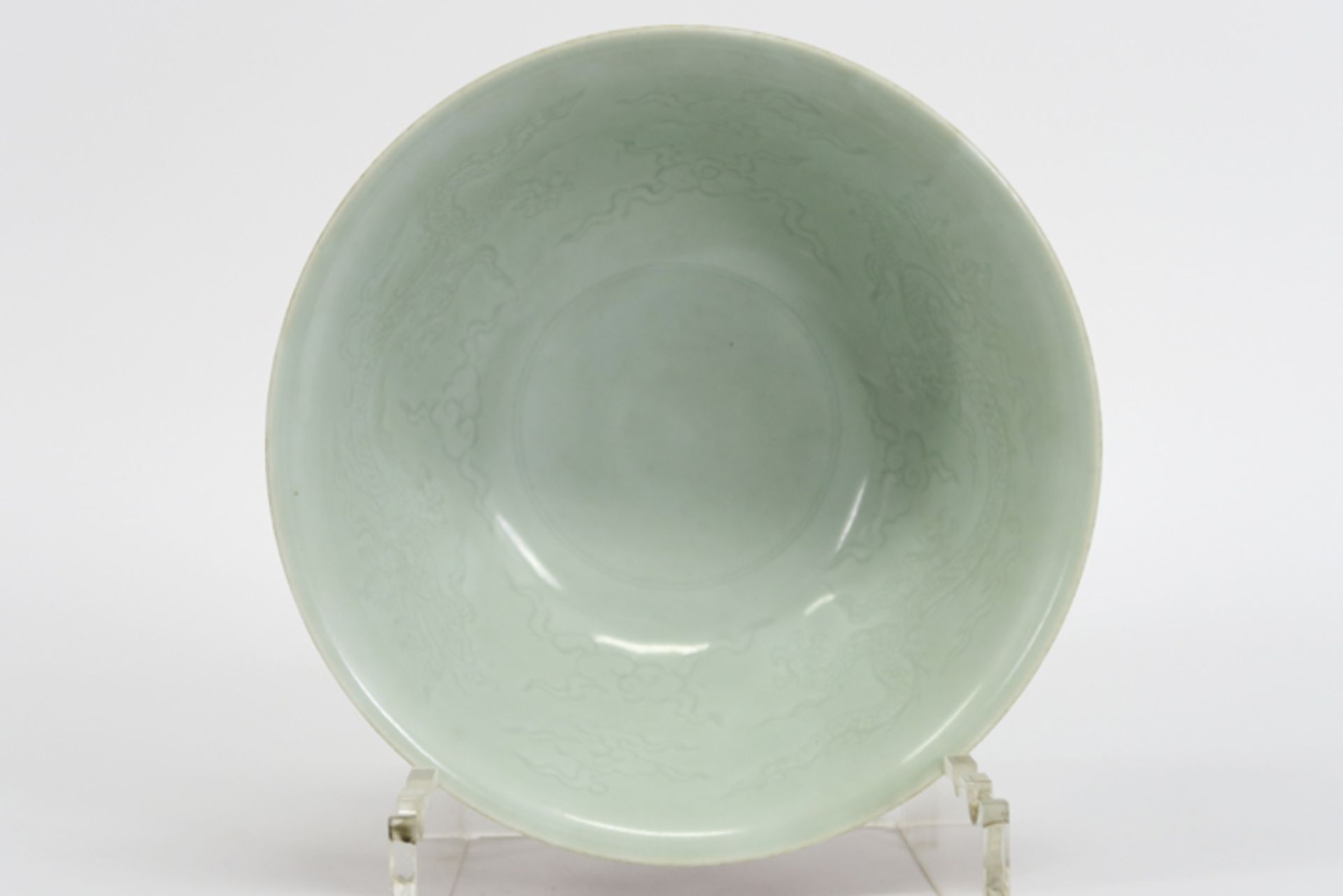 Chinese bowl in marked porcelain with on the inside a dragon decor - - Chinese [...] - Image 3 of 4