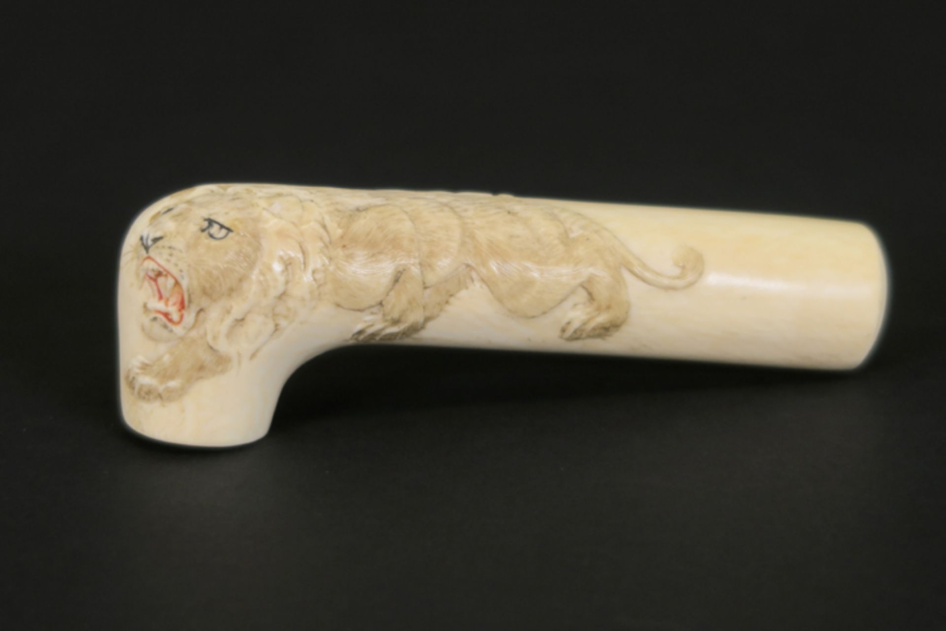 antique Chinese walking stick-handle in ivory - - Antieke Chinese wandelstokgreep [...]