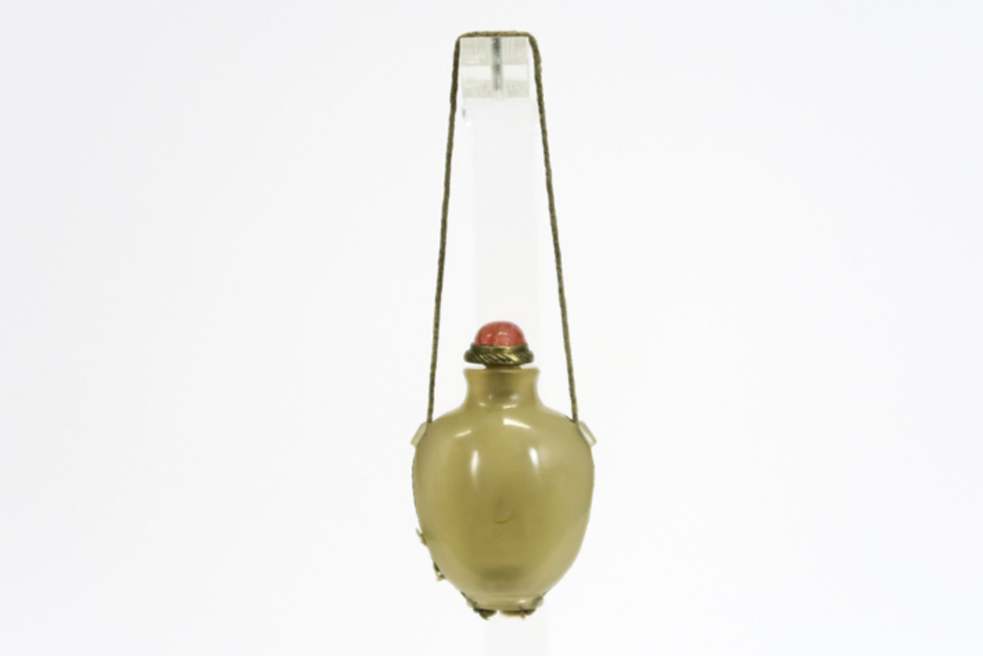 rare 19th Cent. Chinese pendant snuff bottle in clear agate - - Zeldzaam [...]