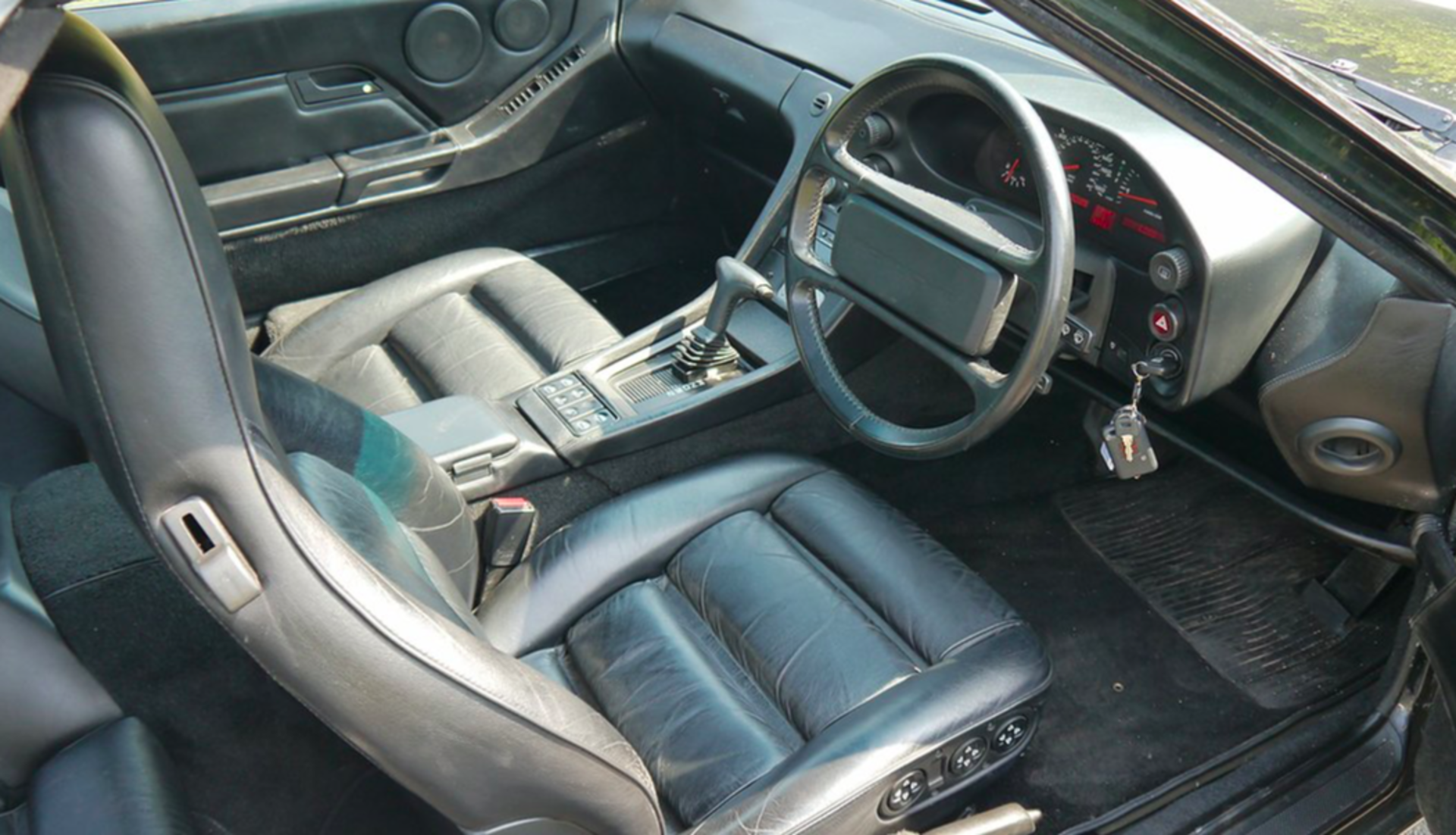 1990 Porsche 928 S4 Auto - Image 2 of 2