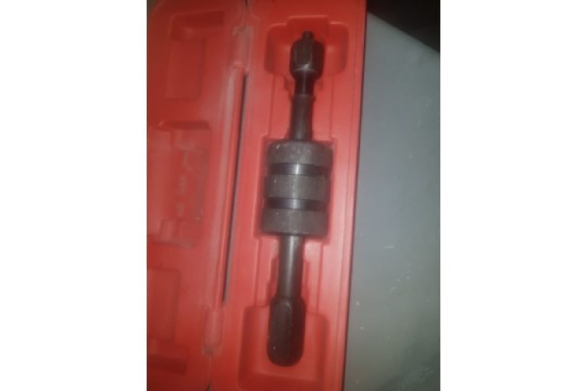 INJECTOR PULLER