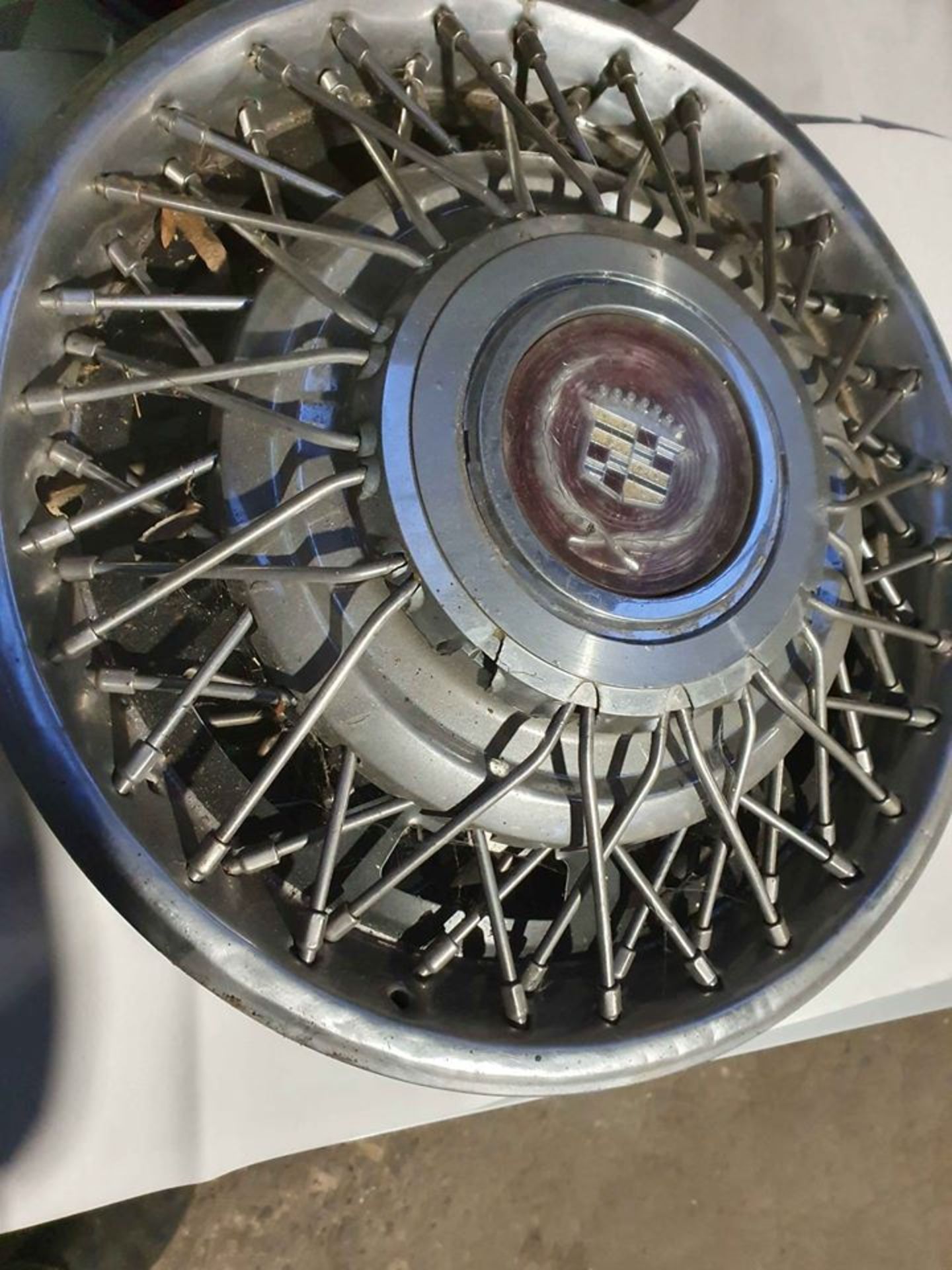 CADILLAC WHEEL TRIMS - Image 4 of 6