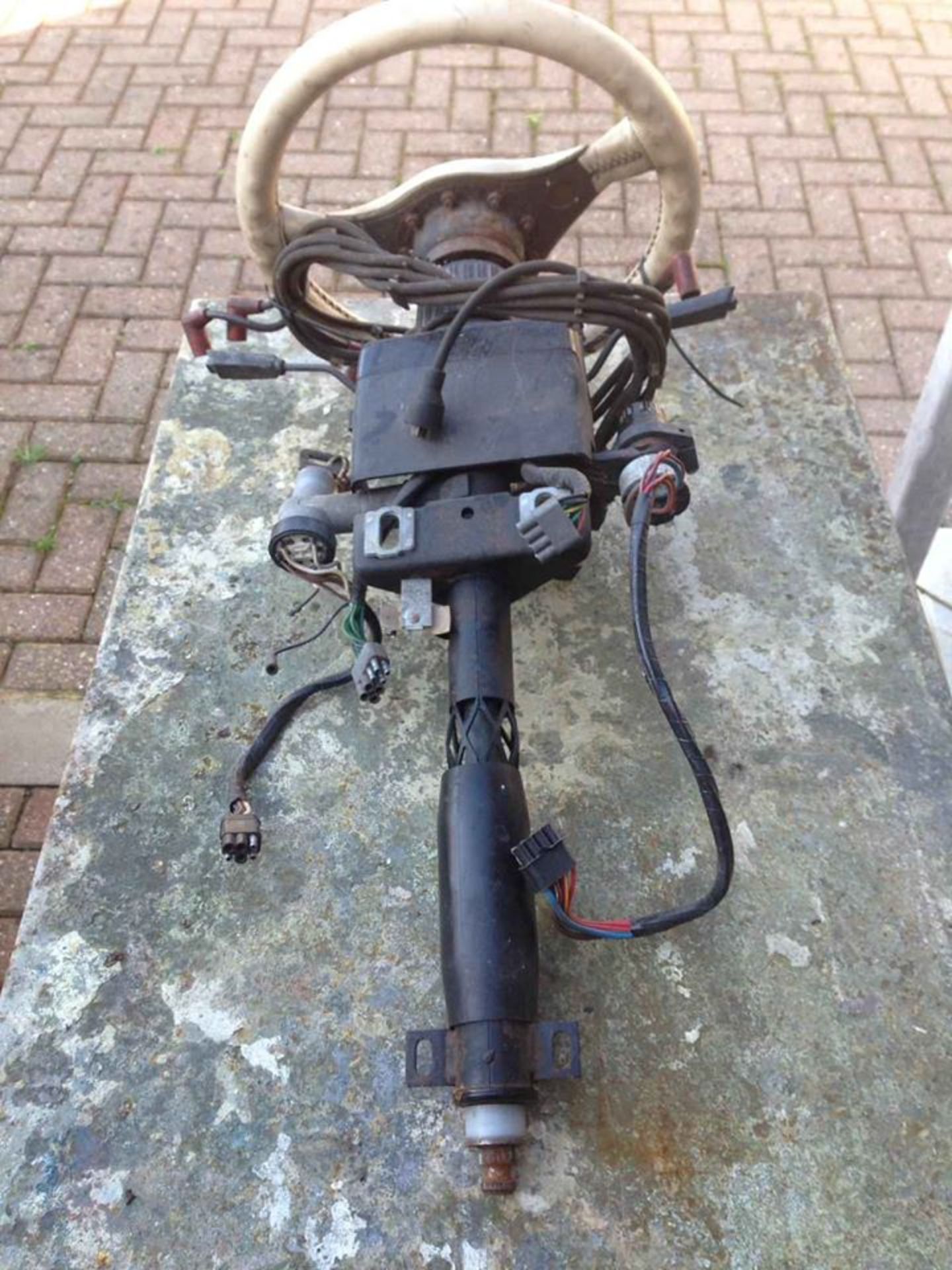 JAGUAR XJS COMPLETE STEERING COLUMN WITH IGNITION AND KEY