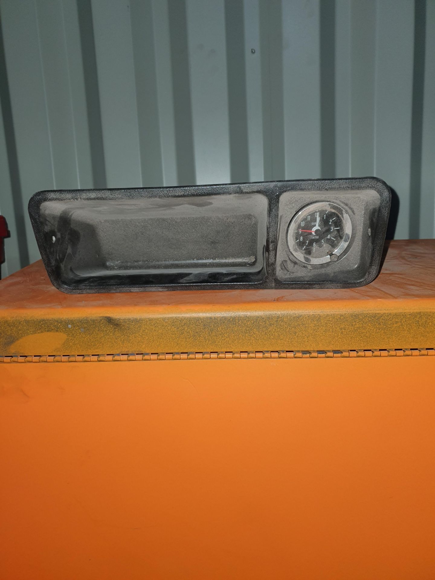 MK2 FORD ESCORT RS2000 DASH CLOCK AND INSERT TRAY