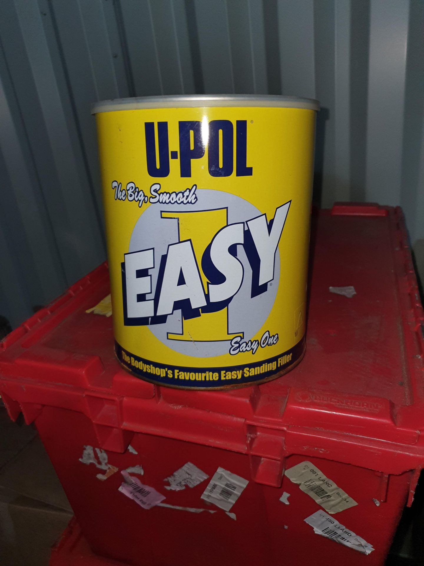 LARGE TIN OF U POL EASY BODY FILLER UNUSED