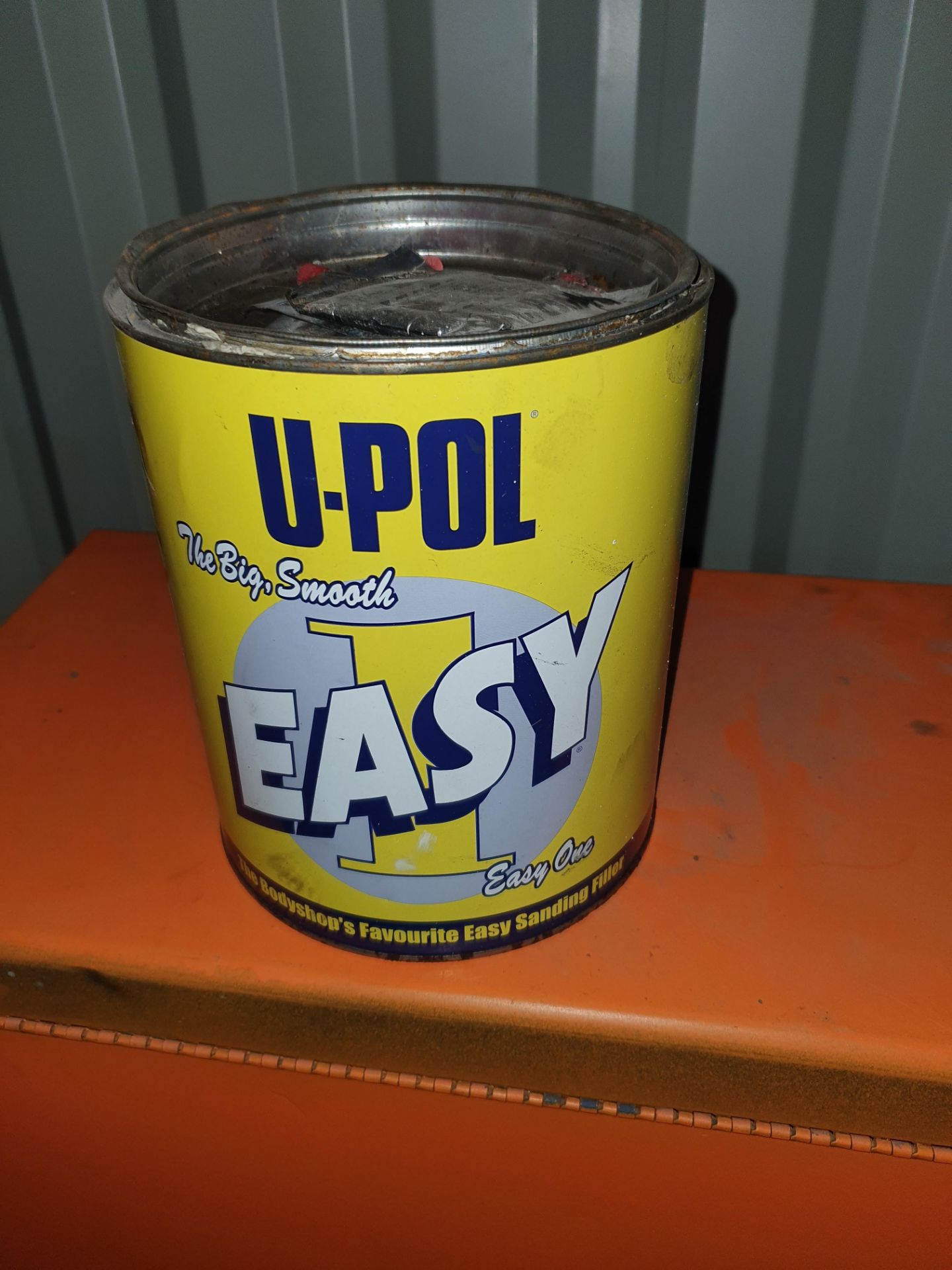 LARGE TIN OF U POL EASY BODY FILLER HAS BEEN OPENED