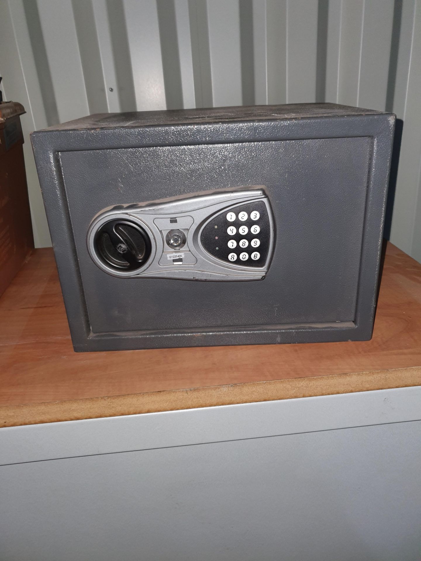 DIGITAL SAFE NO KEY