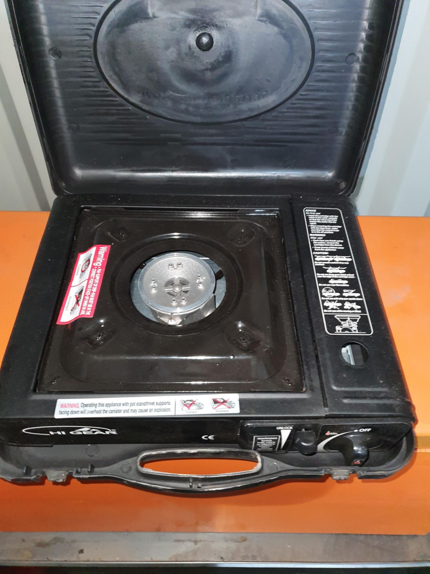 NEW GAS CAMPING STOVE