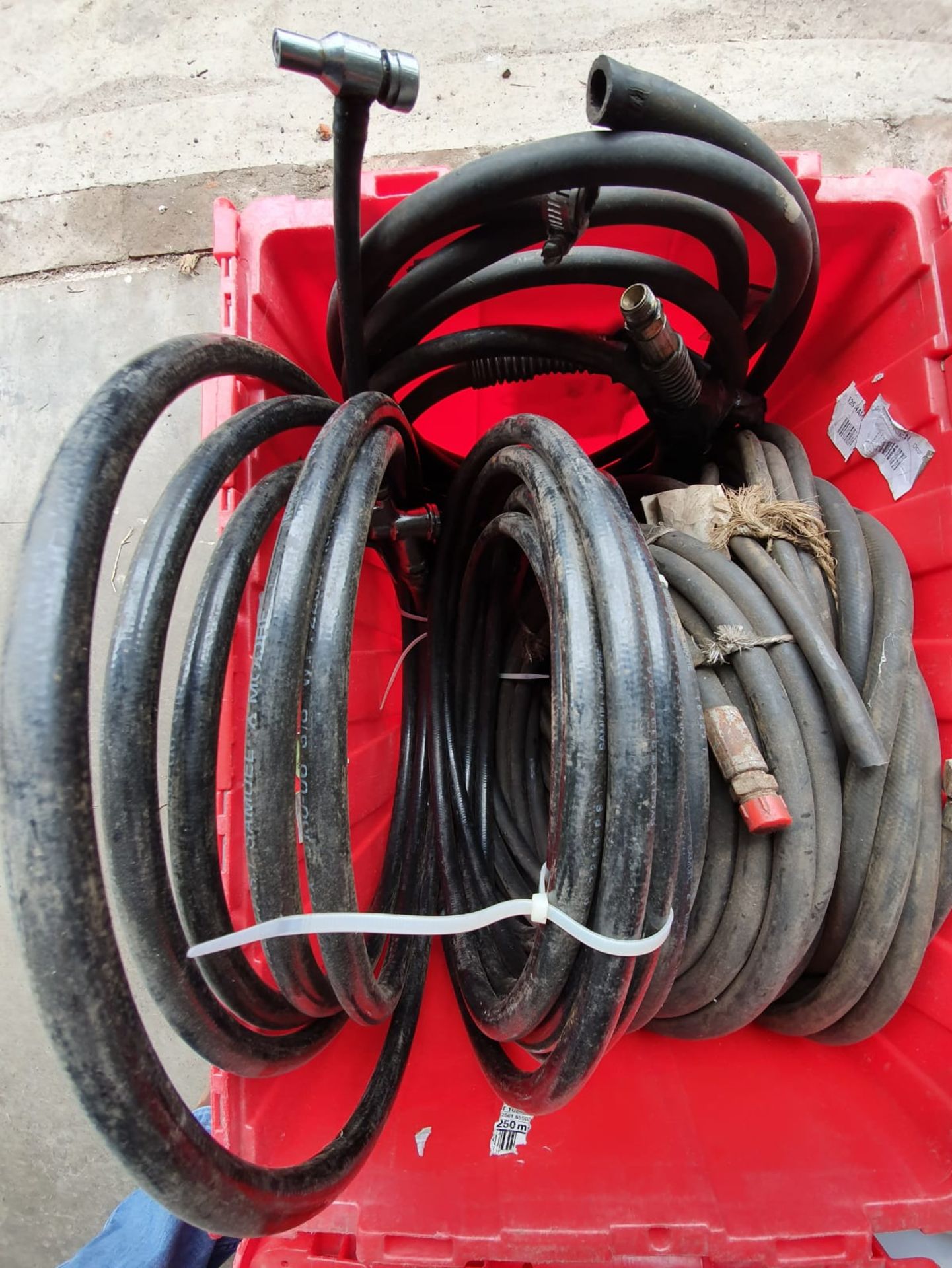 HYDRAULIC HOSES SEE DISCRIPTION