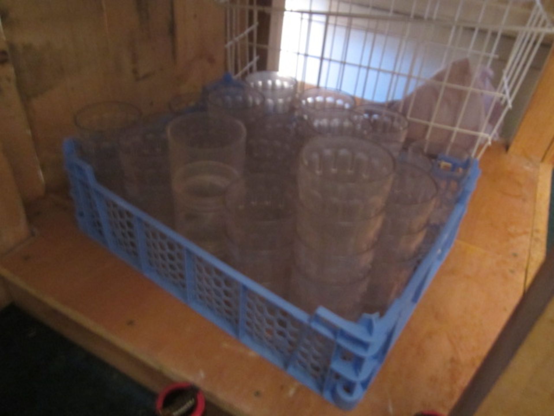 Quantity of assorted glassware - Image 2 of 4