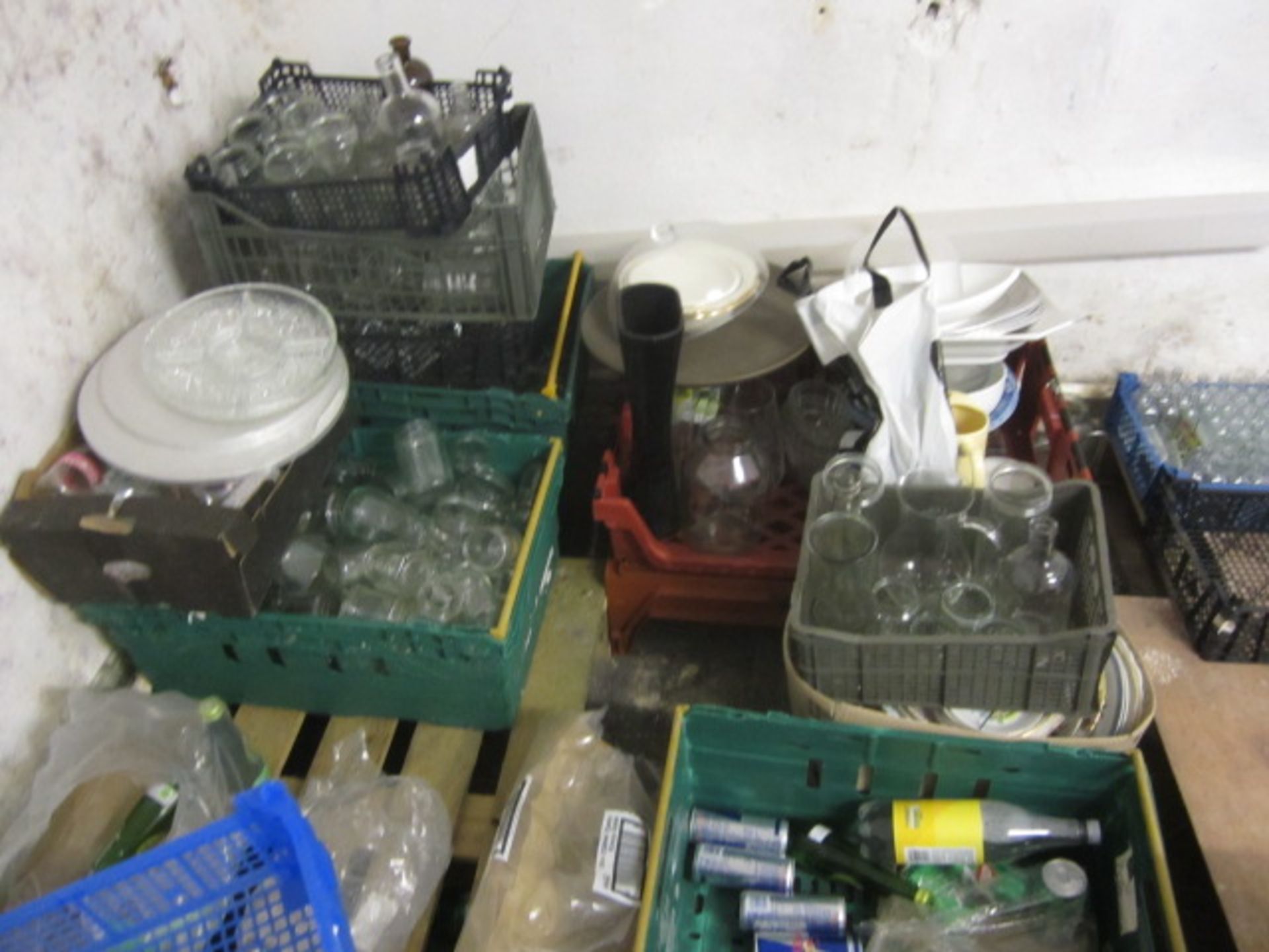 Quantity of assorted glassware - Image 2 of 8