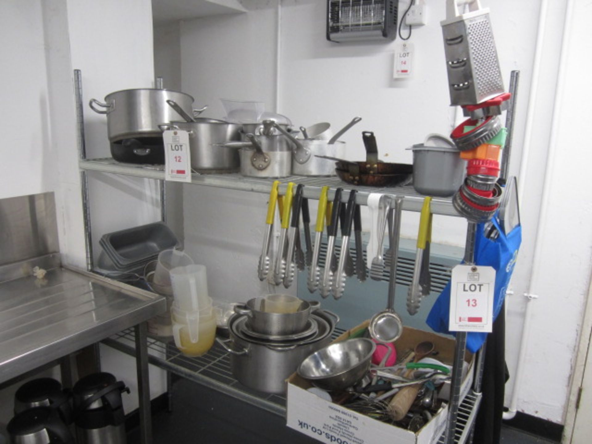 Quantity of assorted pans, bowls, jugs and utensils