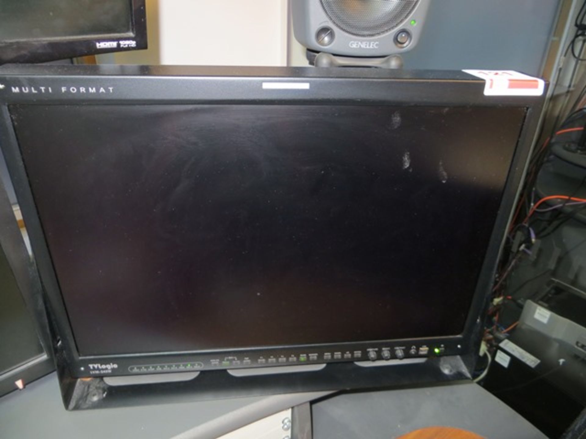 TV Logic LVM-245W multi format 24" colour monitor