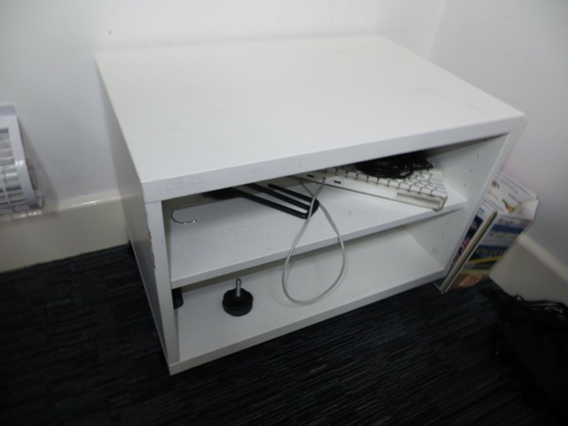 Edit 3A melamine height adjustable edit desk 1600mm (L) x 800mm (H) & mobile bookcase unit. *Clear.. - Image 2 of 2