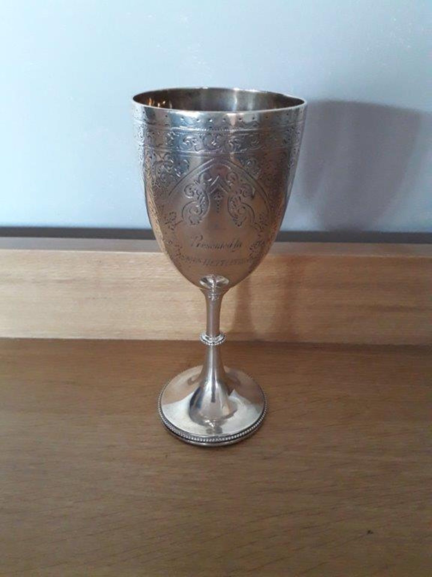 Hallmarked silver South Leeds Golf Club unnamed goblet, presented by Mrs Nettleton, 142g