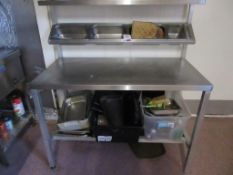 Stainless steel salad preparation table incorporating shelf below