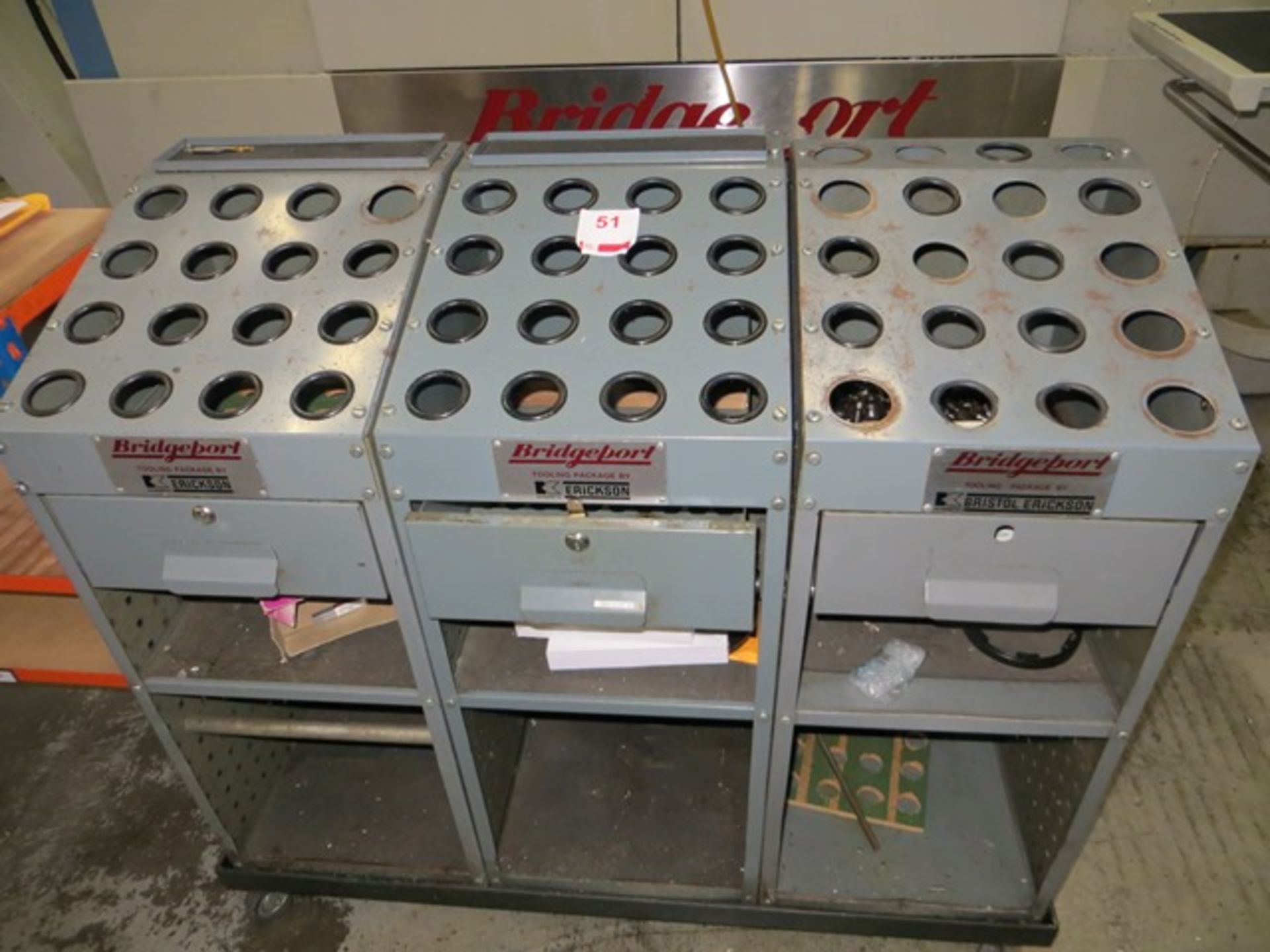 Bridgeport Mobile three section Industrial toolholder