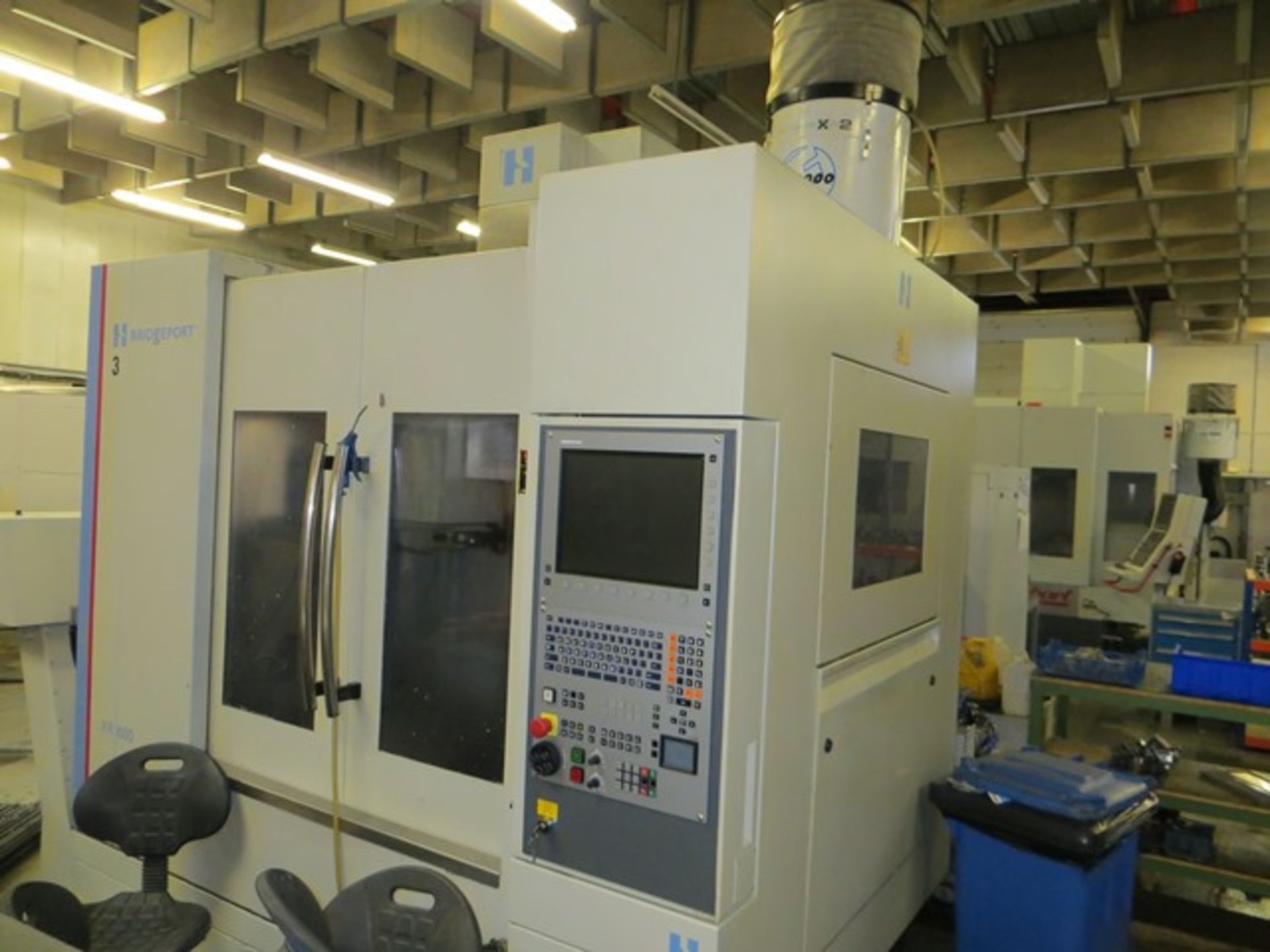 Hardinge Bridgeport XR 1000 CNC vertical machining centre with Heidenhain control, residue discharge - Image 2 of 6