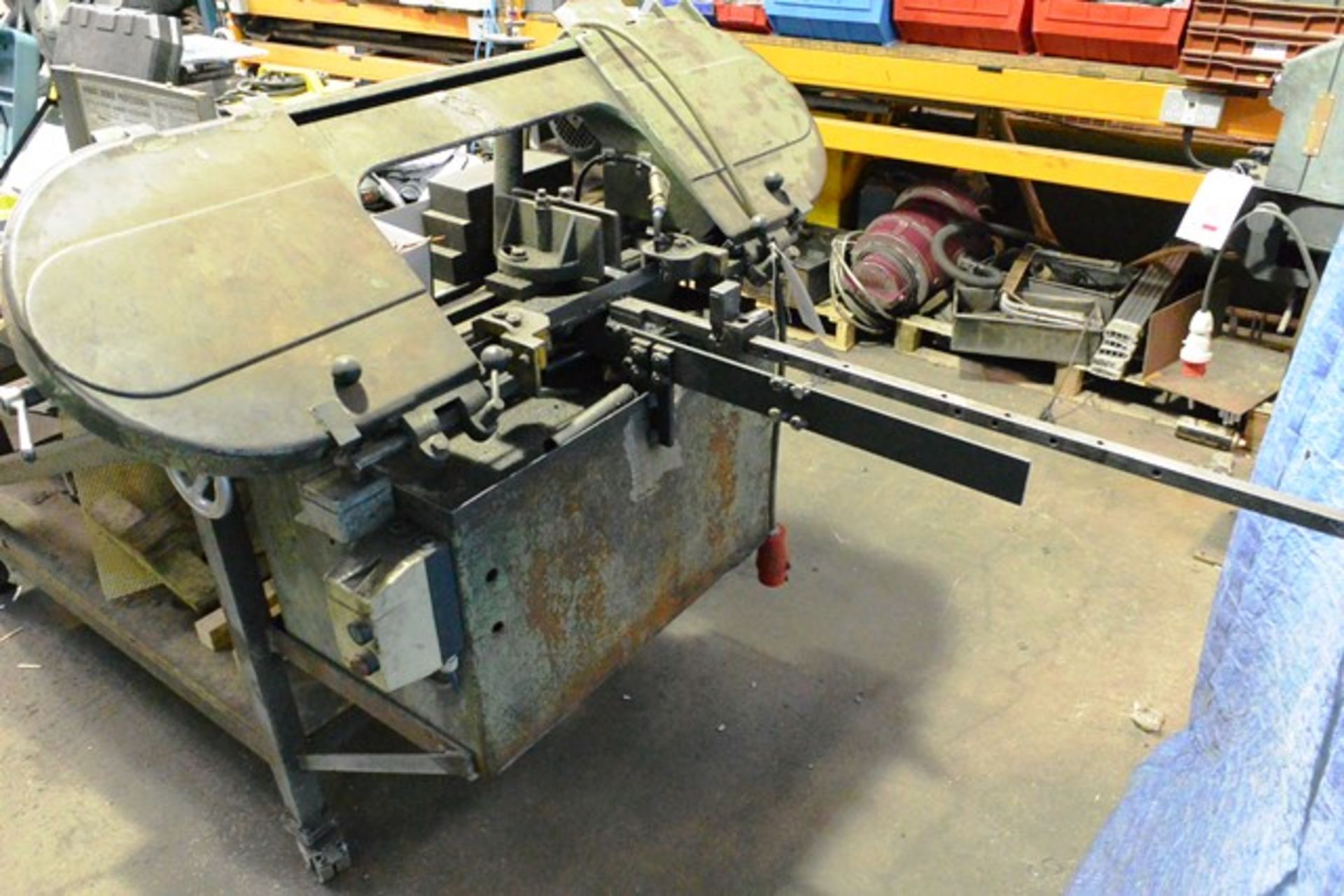 Unbadged horizontal bandsaw, approx 200mm capacity. *NB: this item has no CE marking. The