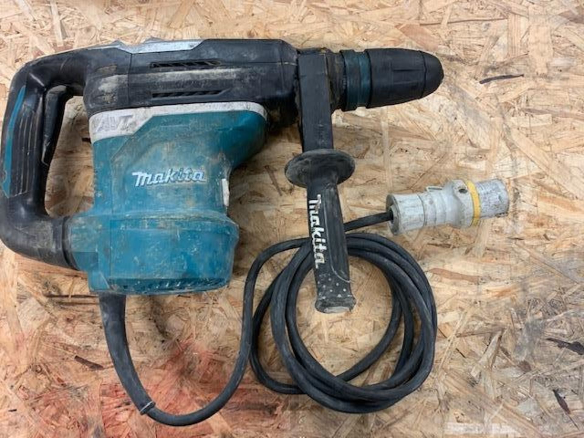 Makita HR4013c 110v SDS Max rotary hammer drill