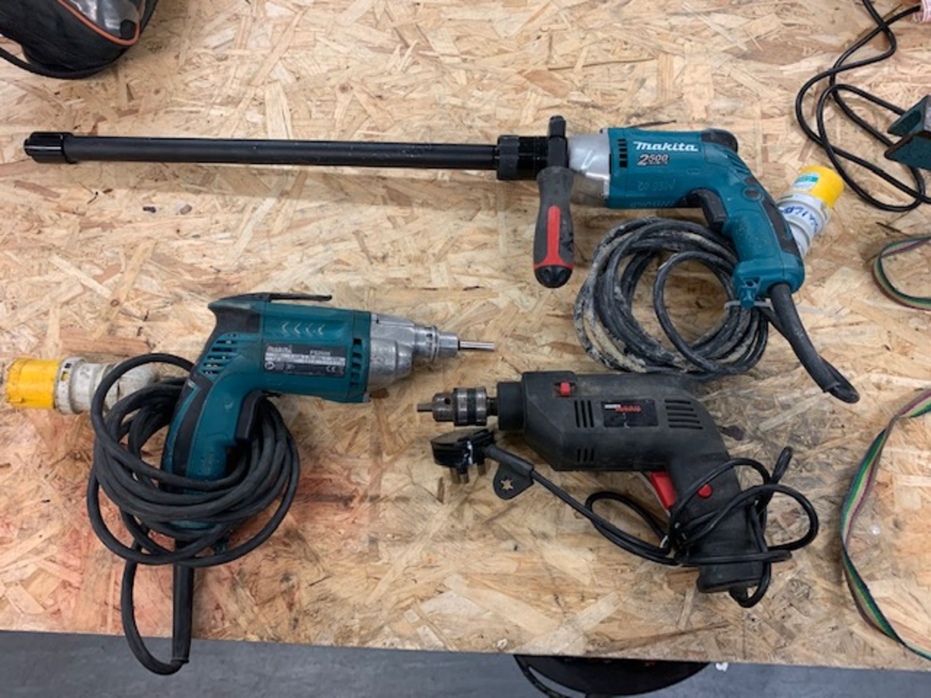 Makita FS2500 drill with extra long shaft 110v, Makita FS2500 drill 110v, Woolworths workshop