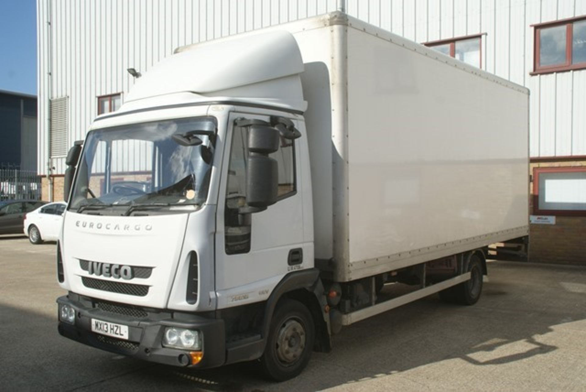 Iveco 75EV16 EEV Euro 5 2 axle 7500kg rigid body box van 3920cc, c/w tail lift DOR 11/08/2013, Reg