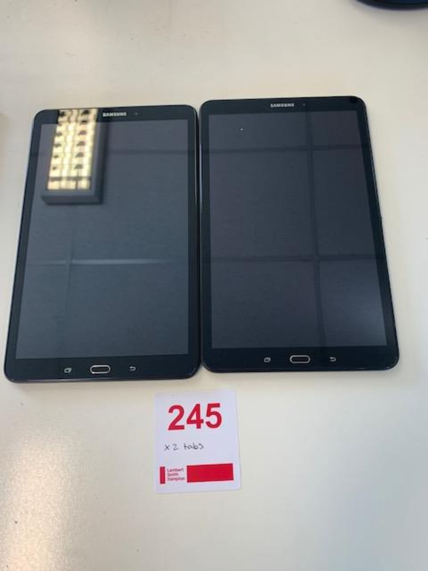 2x Samsung Galaxy Tab A6 32GB