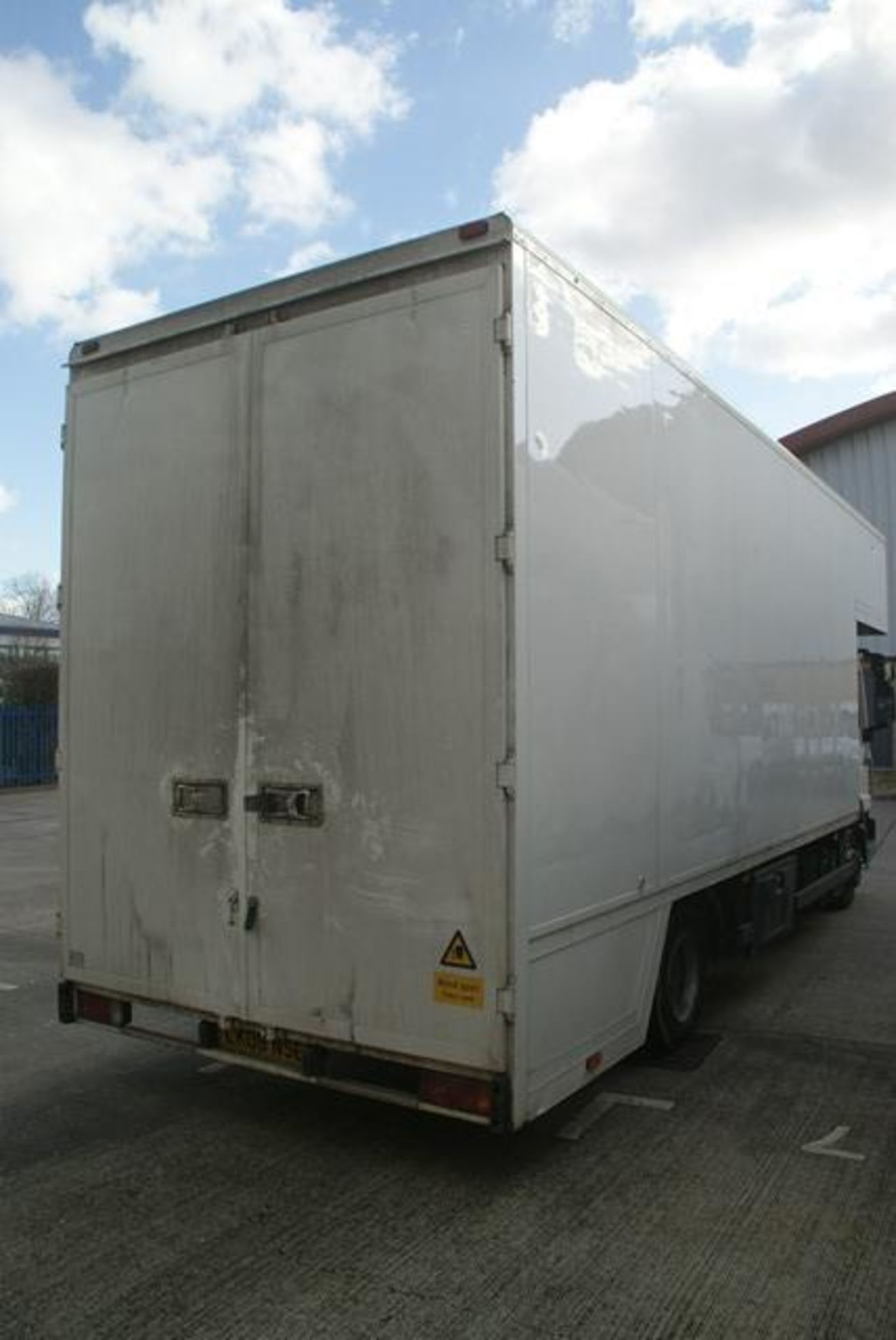 Iveco Euro 5 2 axle rigid body box van 3920cc, DOR 1/8/2008, MOT exp 30/11/20, Reg No LK08NSE, 99, - Image 4 of 6