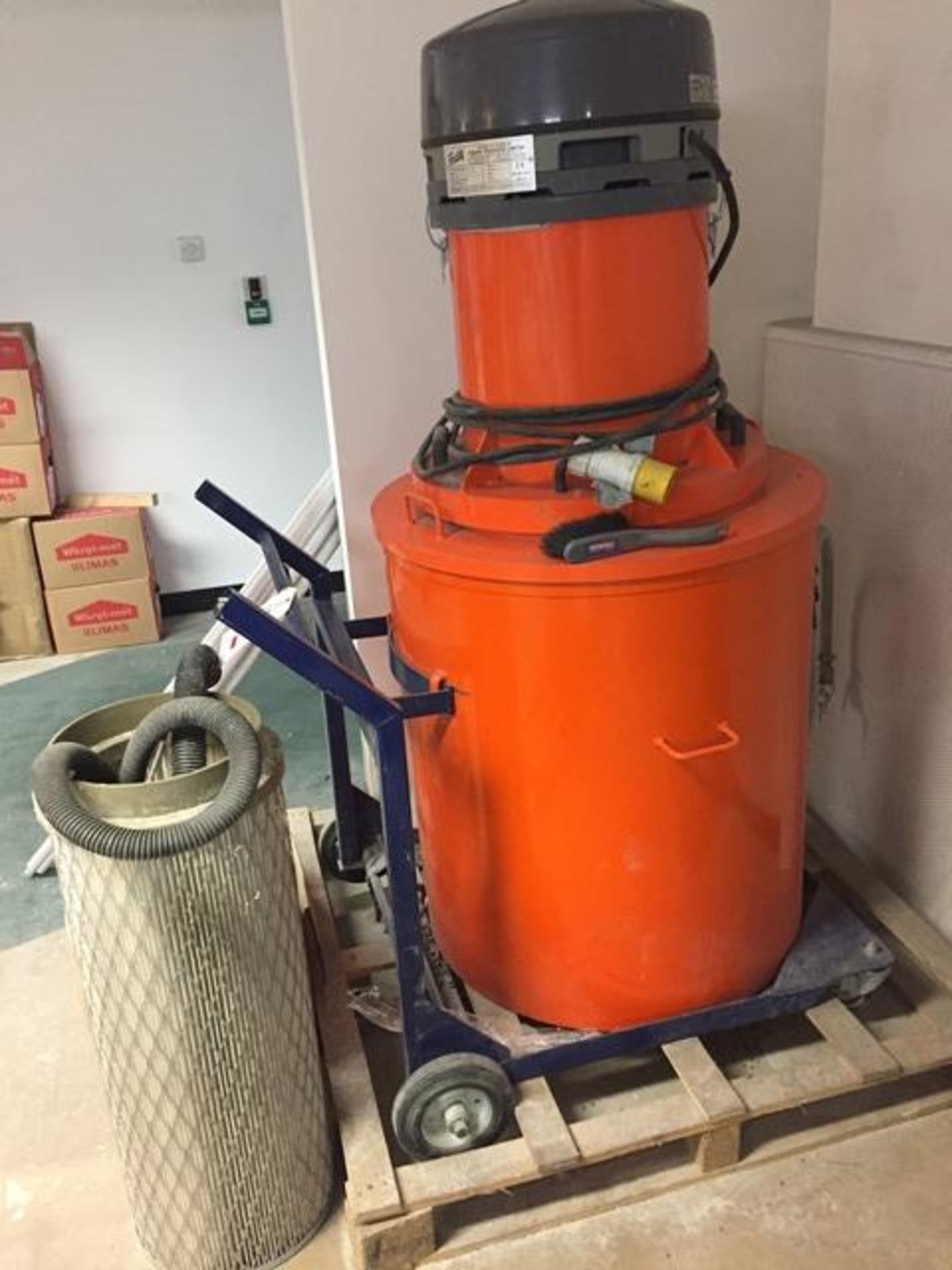 Freddy Products Ltd Drum top vacuum unit. S/n 140709-7088 DOM 2014 110v - Image 2 of 2