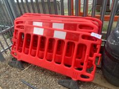 6 plastic crowd barrier sections