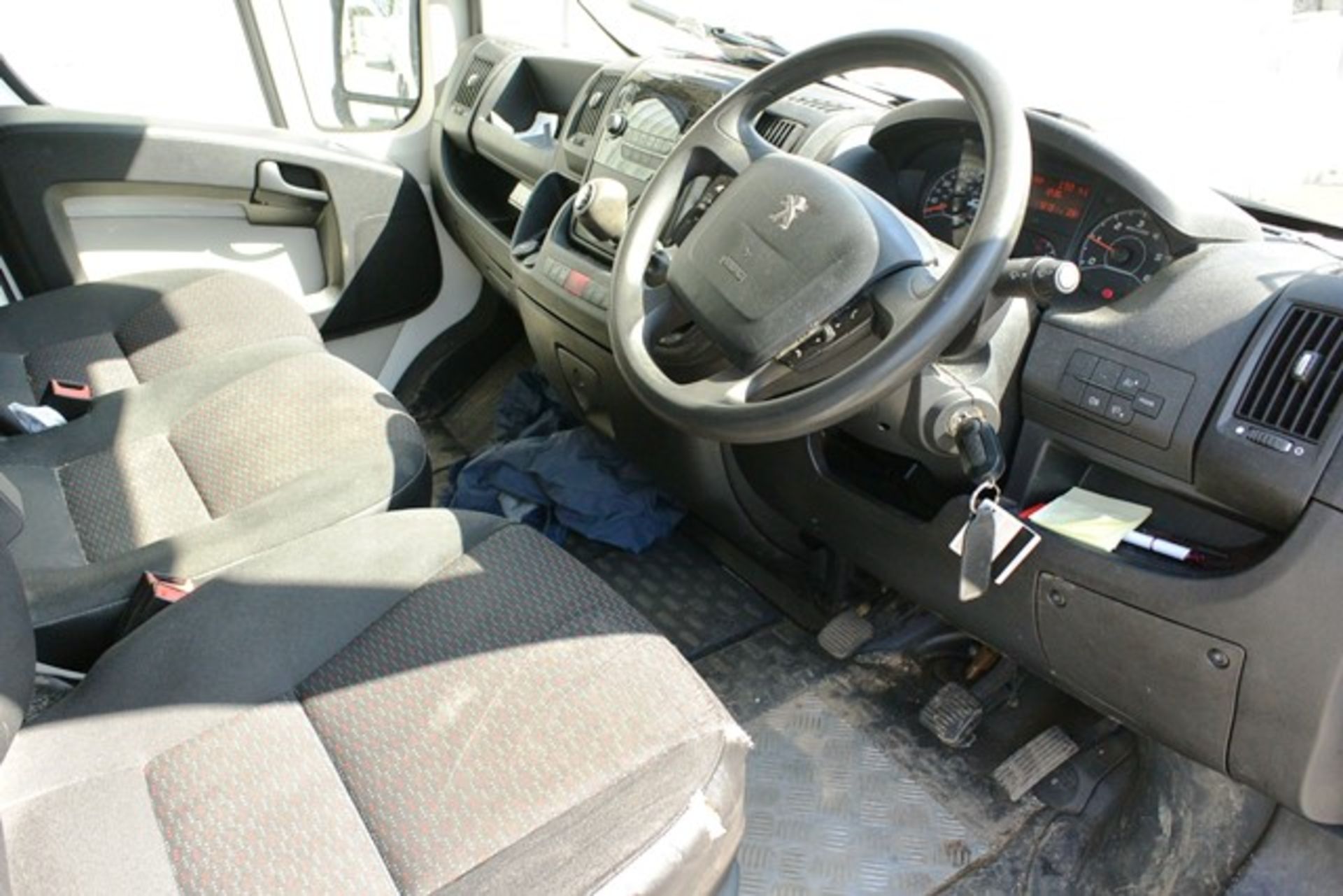 Peugeot Boxer 335 L3H2 HDI LWB refrigerated panel van, 2,198cc Diesel, reg no: WK64 VKB, MOT: 14. - Image 12 of 14
